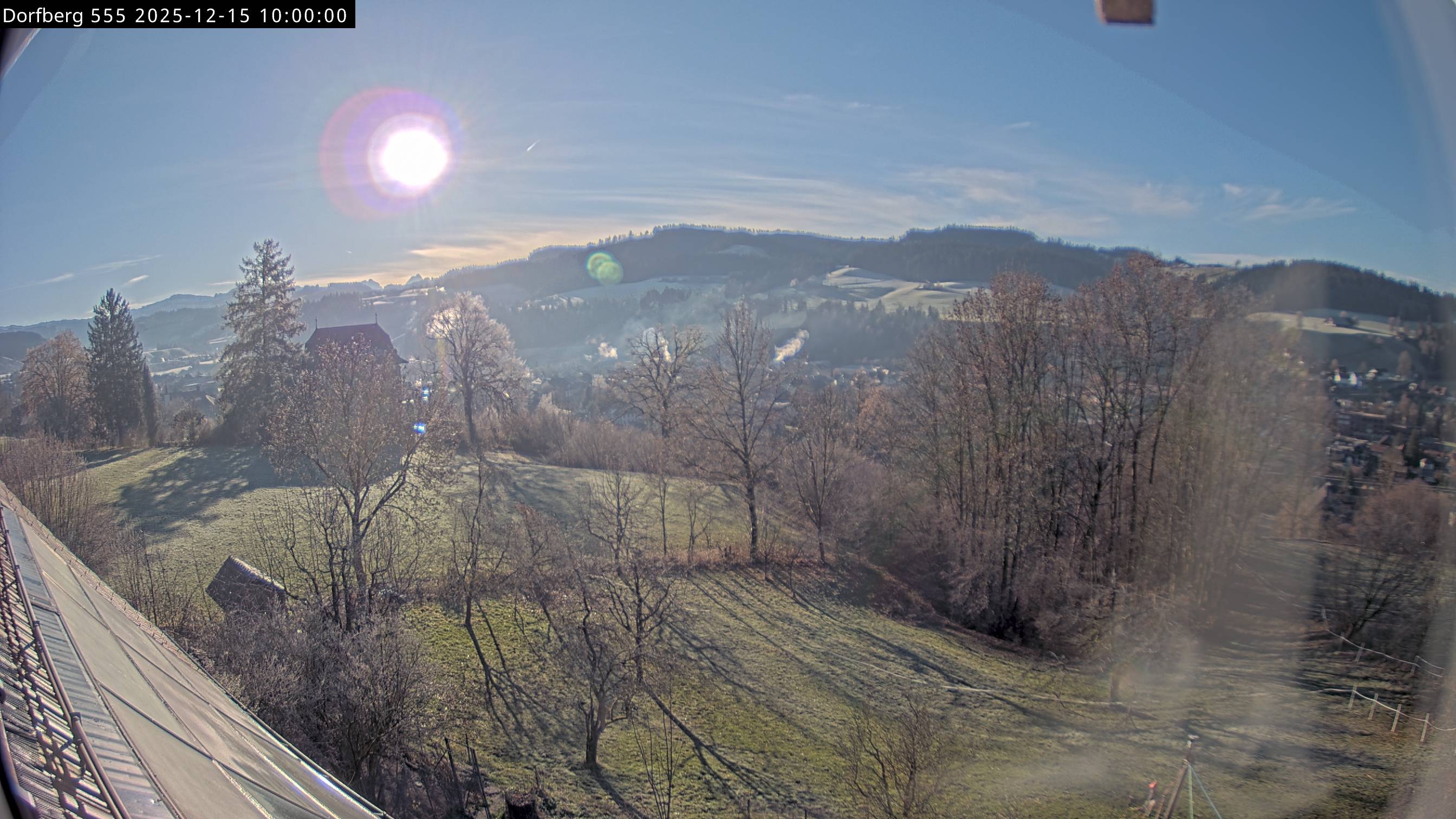 Webcam-Bild: Aussicht vom Dorfberg in Langnau 20251215-100000