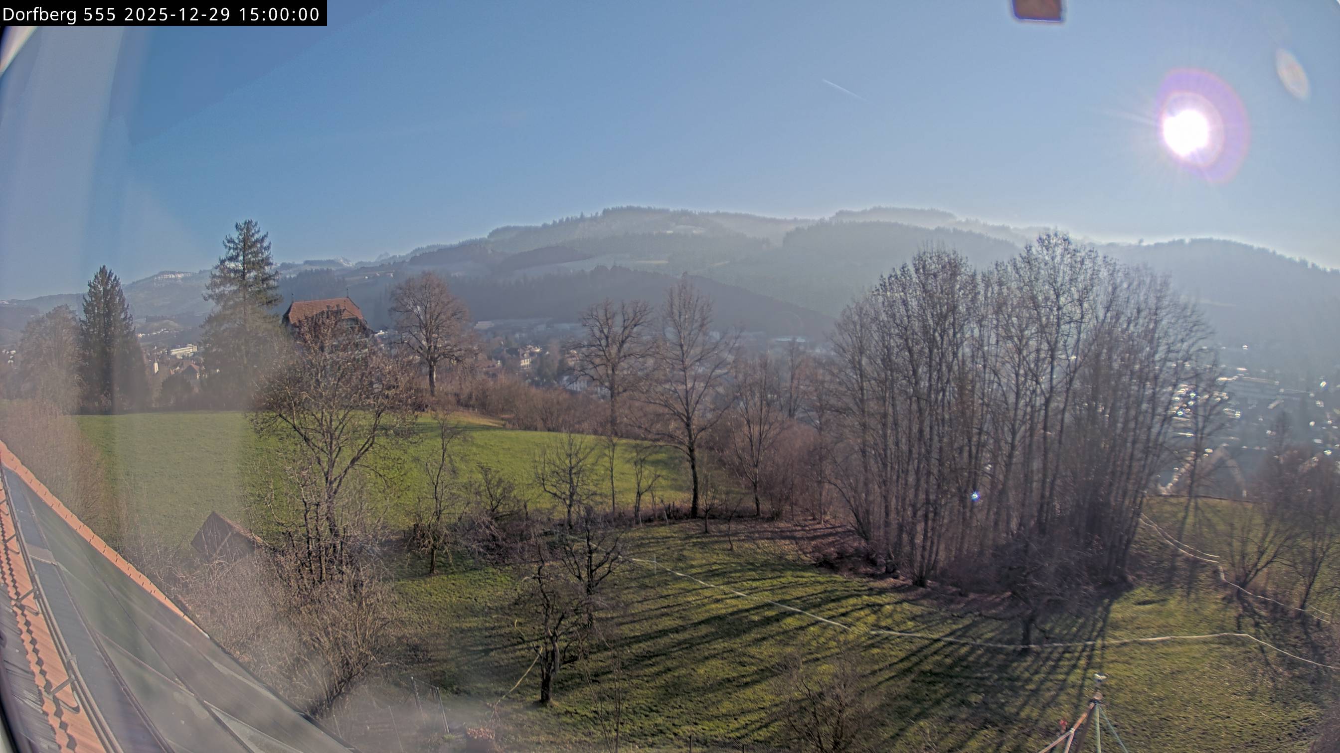 Webcam-Bild: Aussicht vom Dorfberg in Langnau 20251229-150000