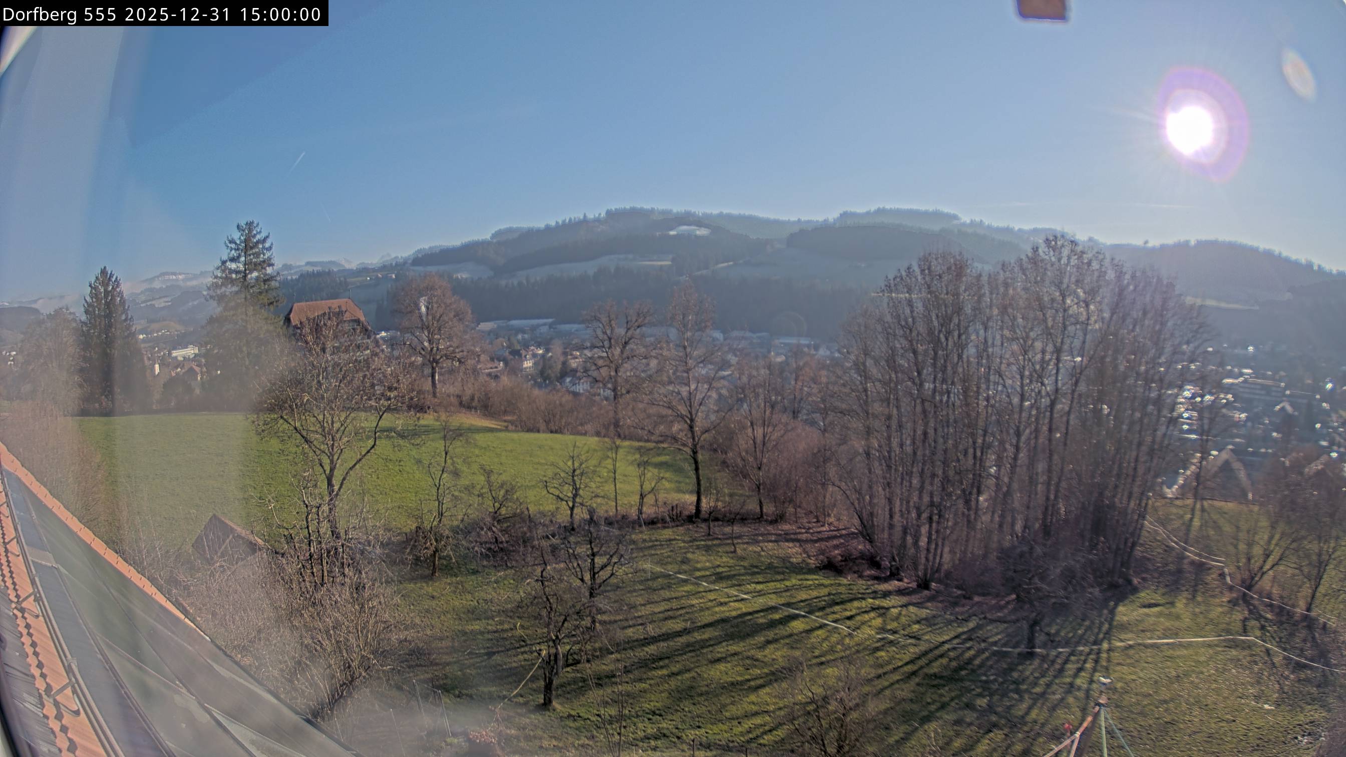 Webcam-Bild: Aussicht vom Dorfberg in Langnau 20251231-150000