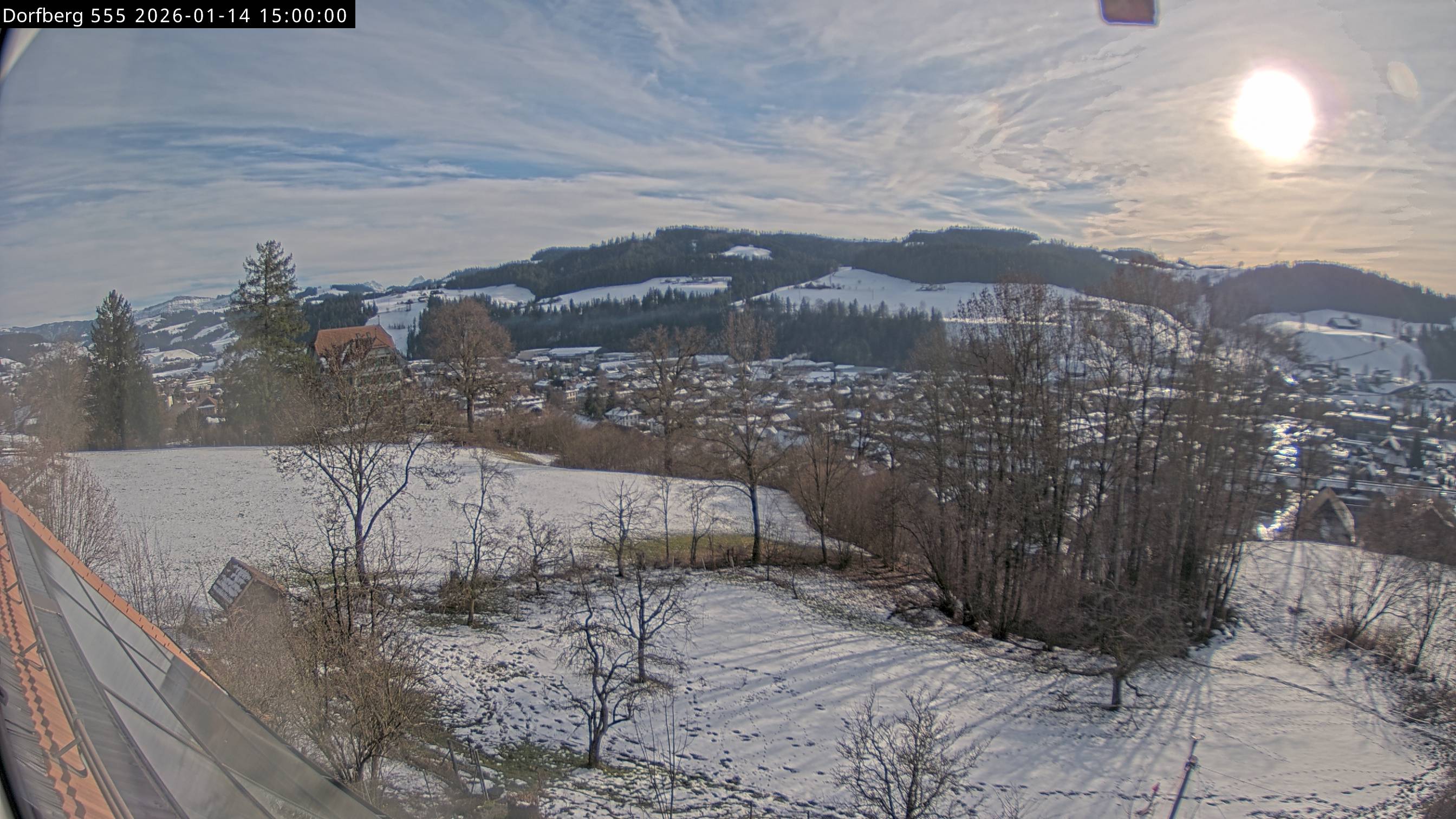 Webcam-Bild: Aussicht vom Dorfberg in Langnau 20260114-150000