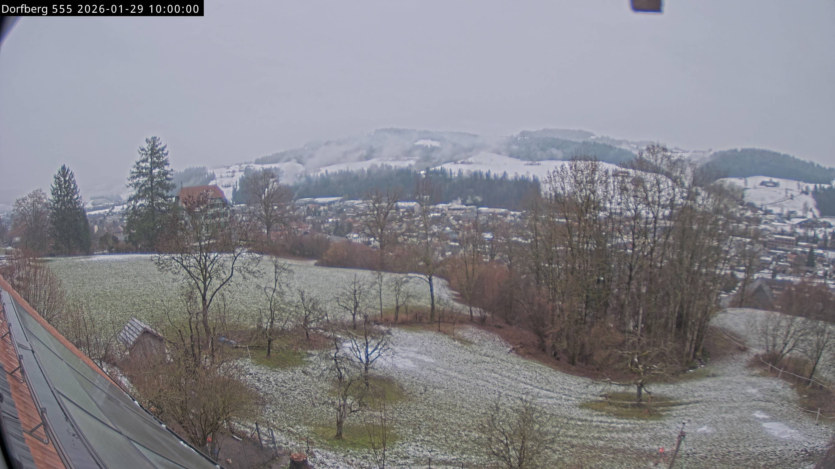Webcam-Bild: Aussicht vom Dorfberg in Langnau 20260129-100000