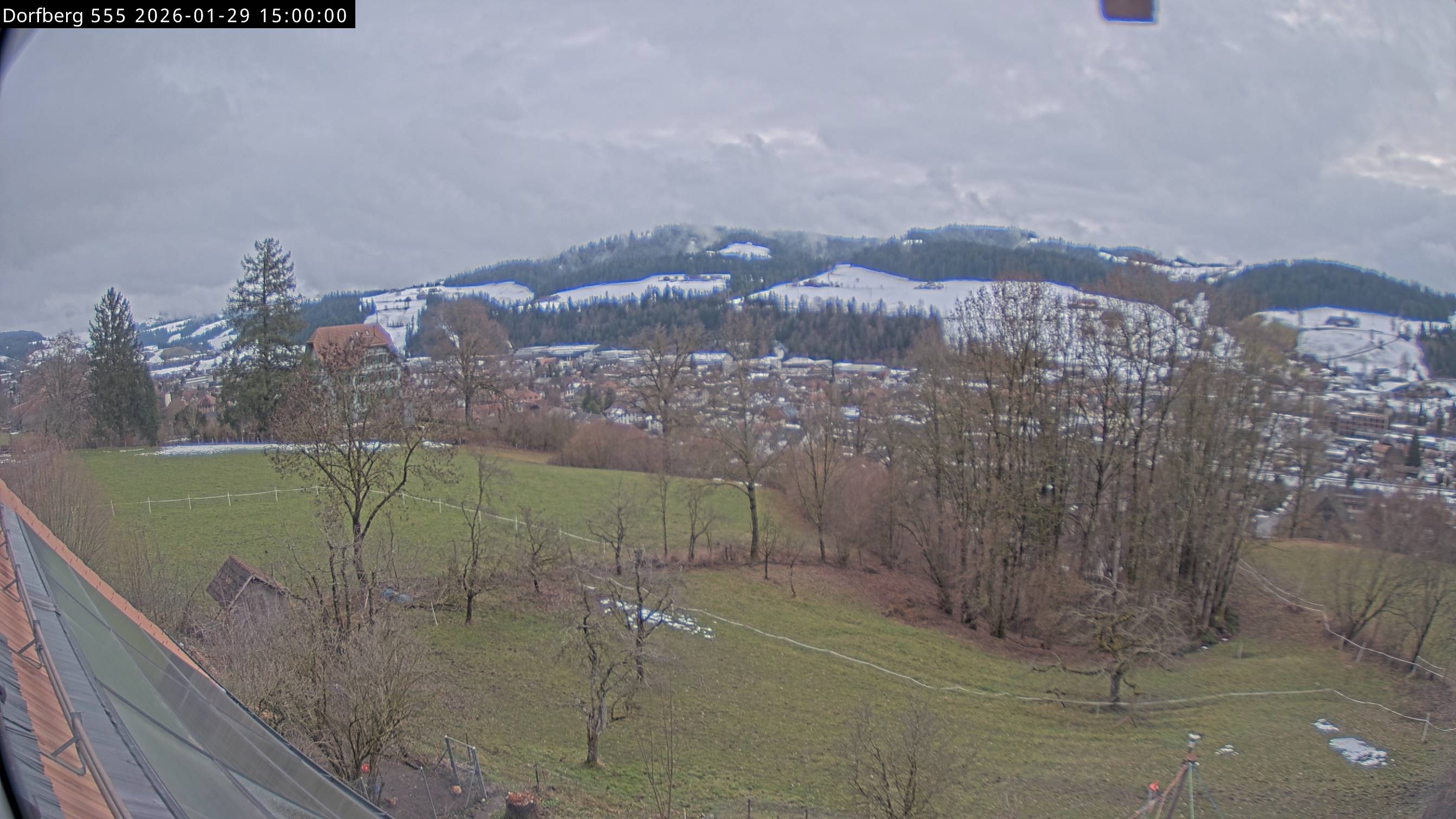 Webcam-Bild: Aussicht vom Dorfberg in Langnau 20260129-150000