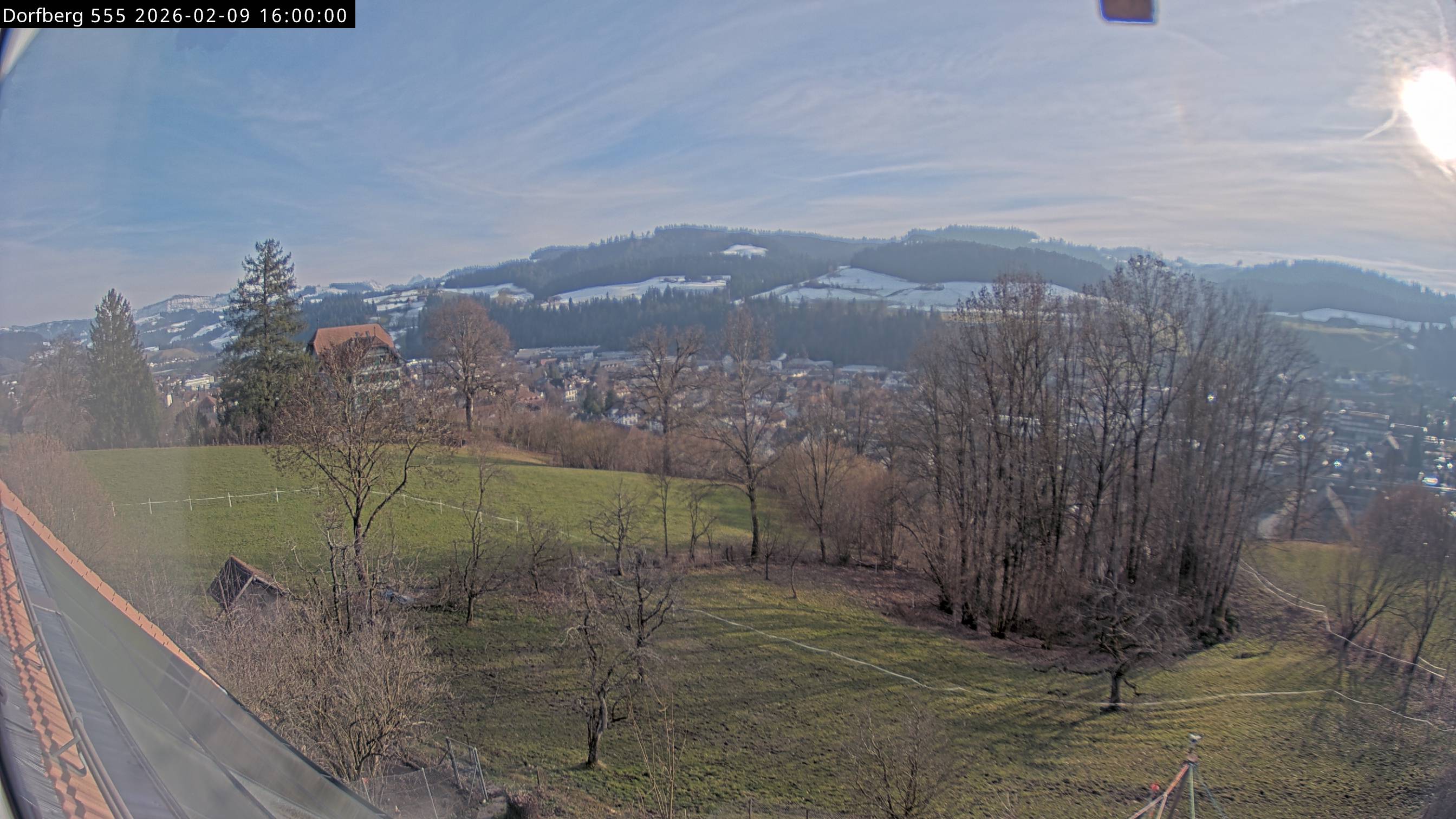 Webcam-Bild: Aussicht vom Dorfberg in Langnau 20260209-160000