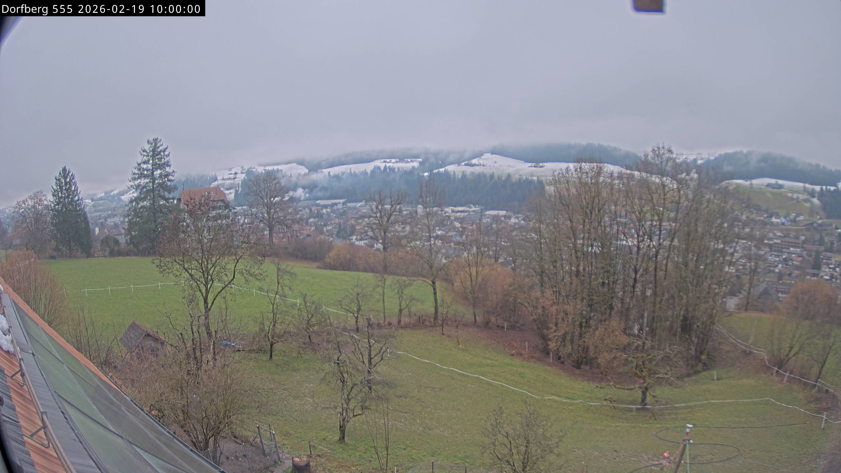 Webcam-Bild: Aussicht vom Dorfberg in Langnau 20260219-100000