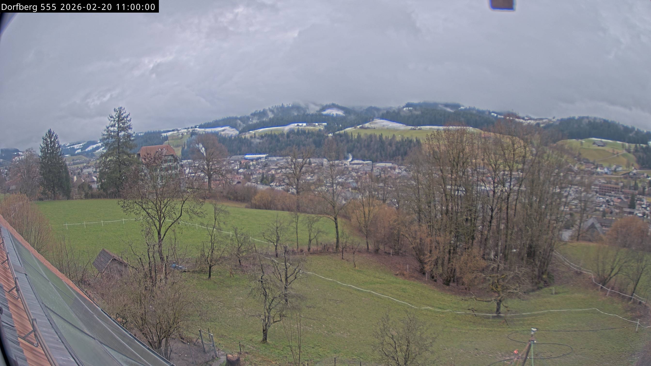 Webcam-Bild: Aussicht vom Dorfberg in Langnau 20260220-110000