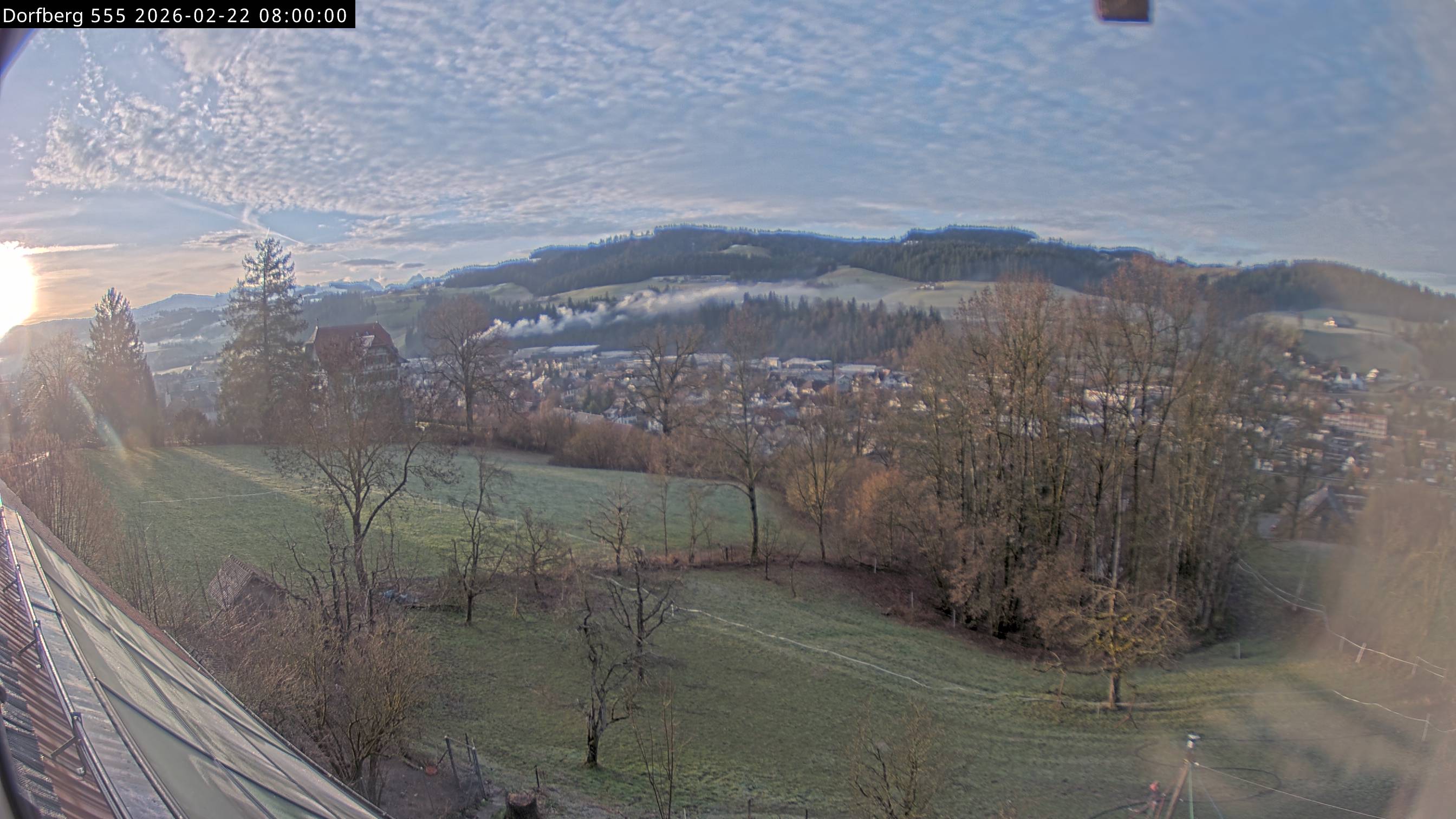 Webcam-Bild: Aussicht vom Dorfberg in Langnau 20260222-080000
