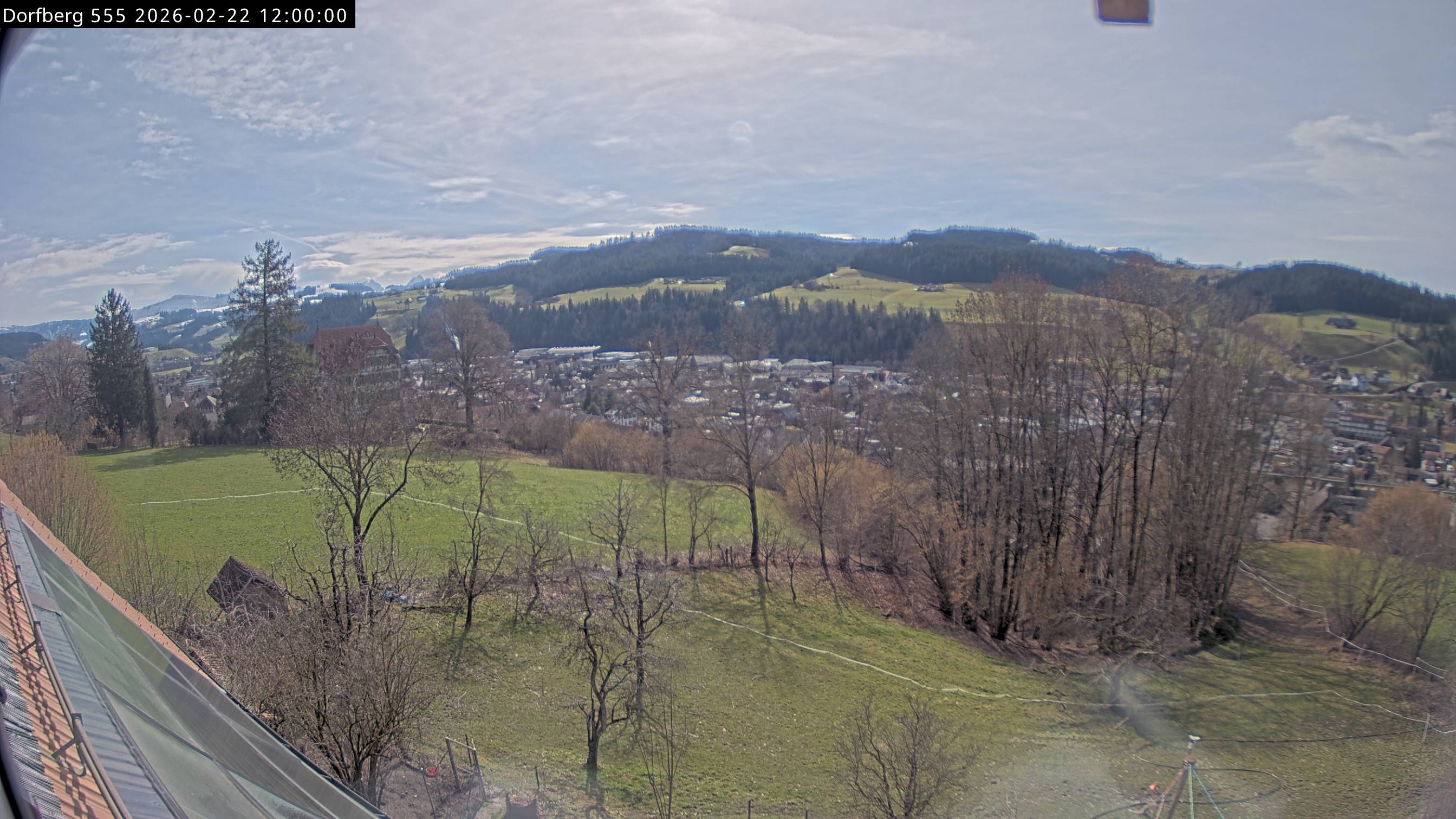 Webcam-Bild: Aussicht vom Dorfberg in Langnau 20260222-120000