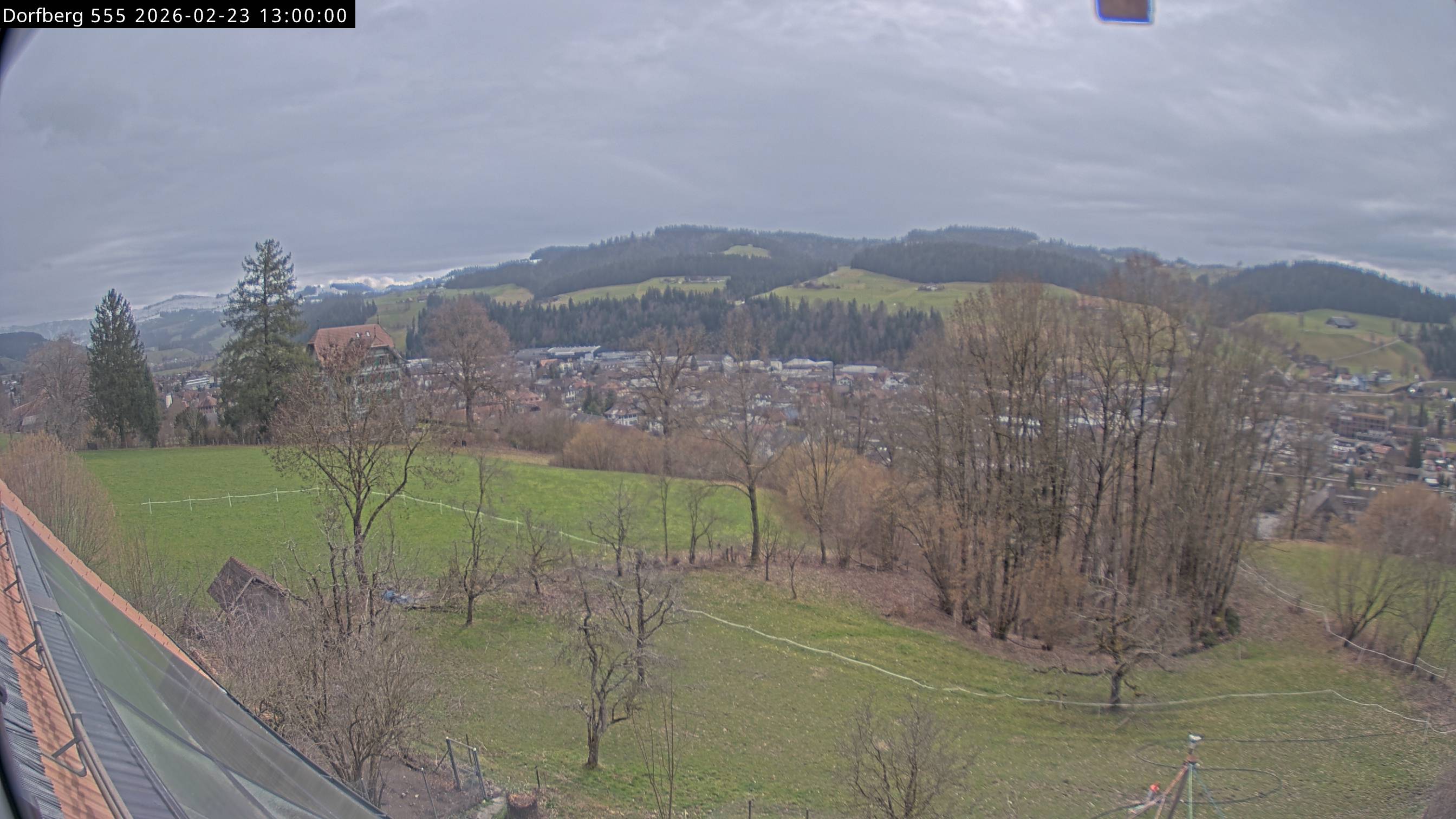 Webcam-Bild: Aussicht vom Dorfberg in Langnau 20260223-130000