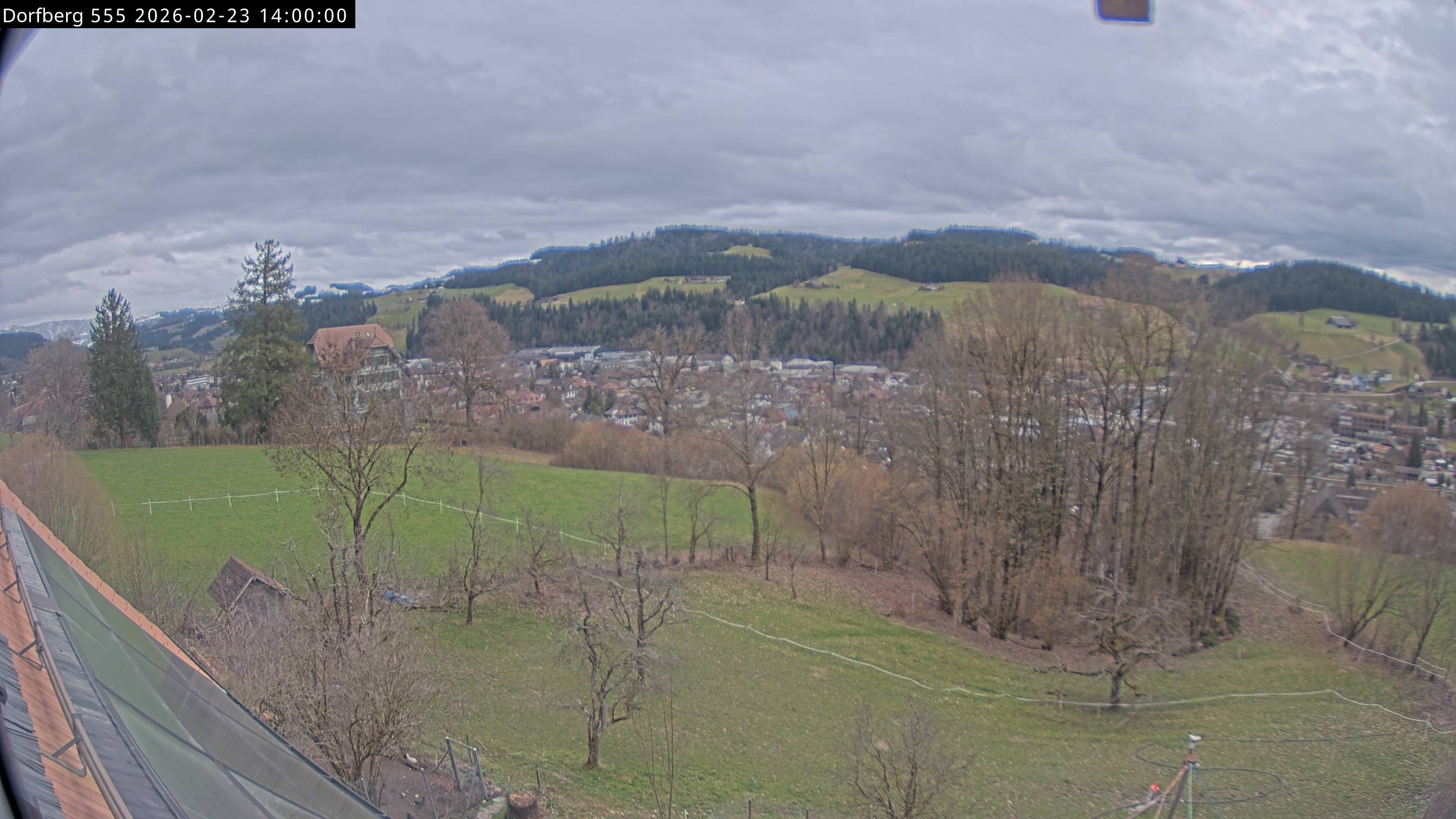 Webcam-Bild: Aussicht vom Dorfberg in Langnau 20260223-140000