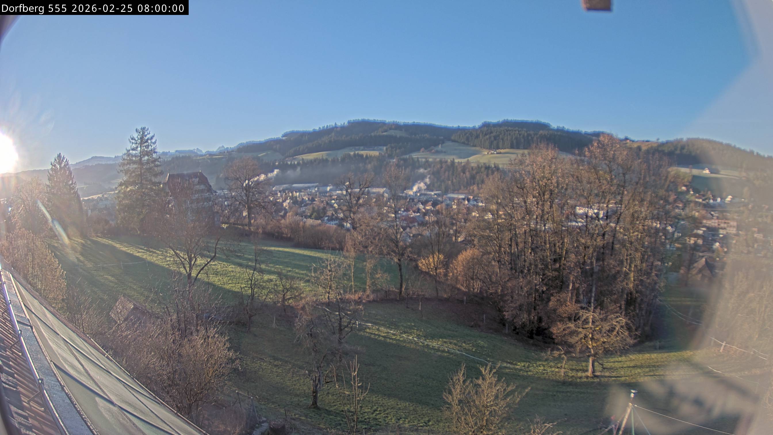 Webcam-Bild: Aussicht vom Dorfberg in Langnau 20260225-080000