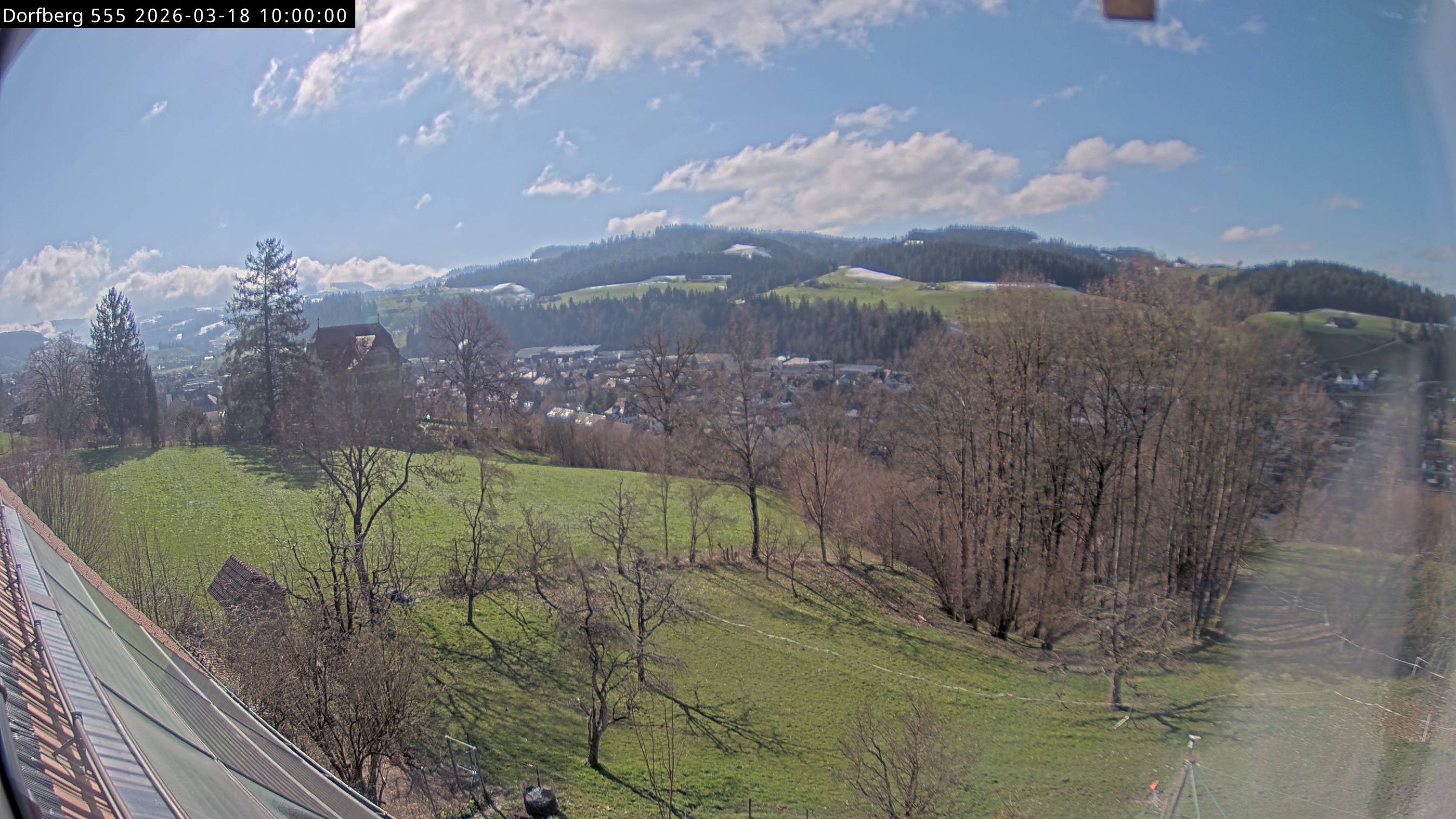 Webcam-Bild: Aussicht vom Dorfberg in Langnau 20260318-100000