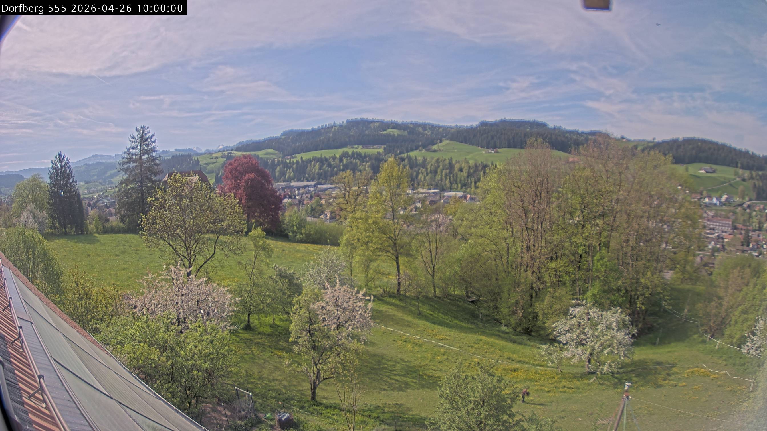 Webcam-Bild: Aussicht vom Dorfberg in Langnau 20260426-100000