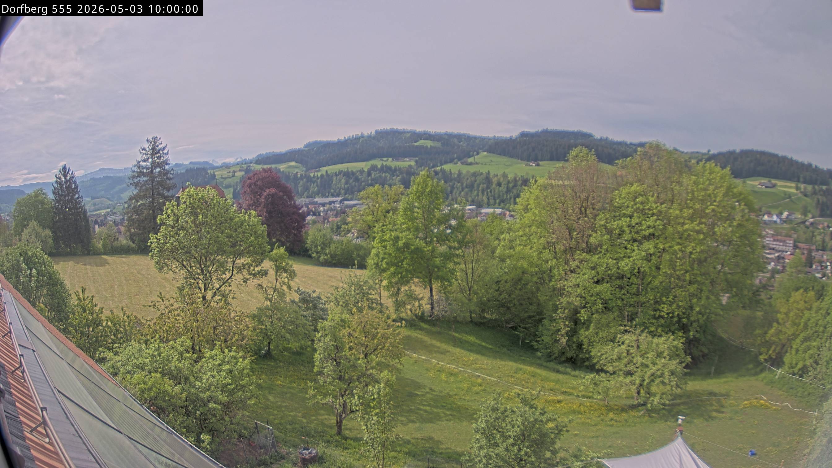Webcam-Bild: Aussicht vom Dorfberg in Langnau 20260503-100000