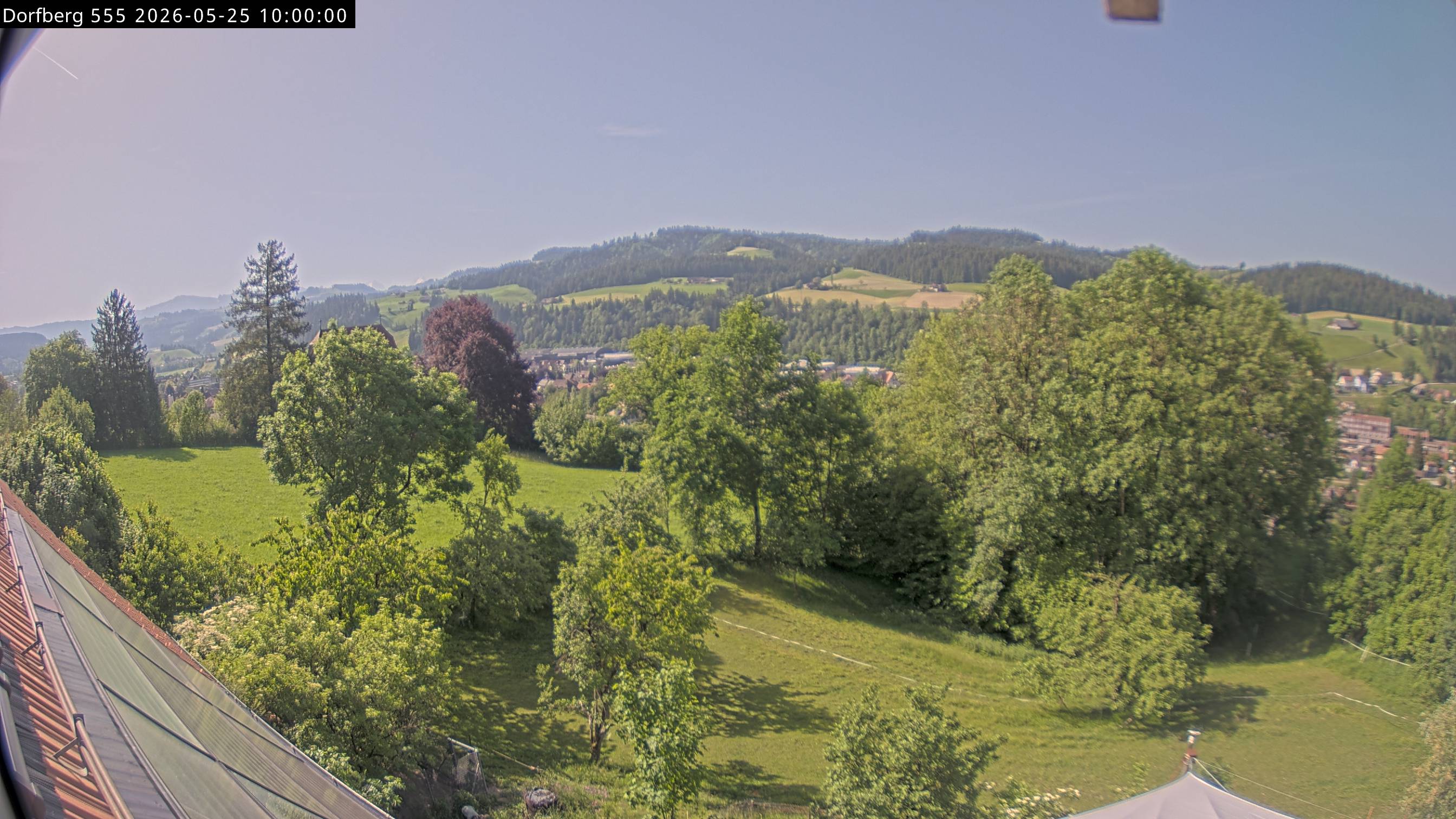 Webcam-Bild: Aussicht vom Dorfberg in Langnau 20260525-100000