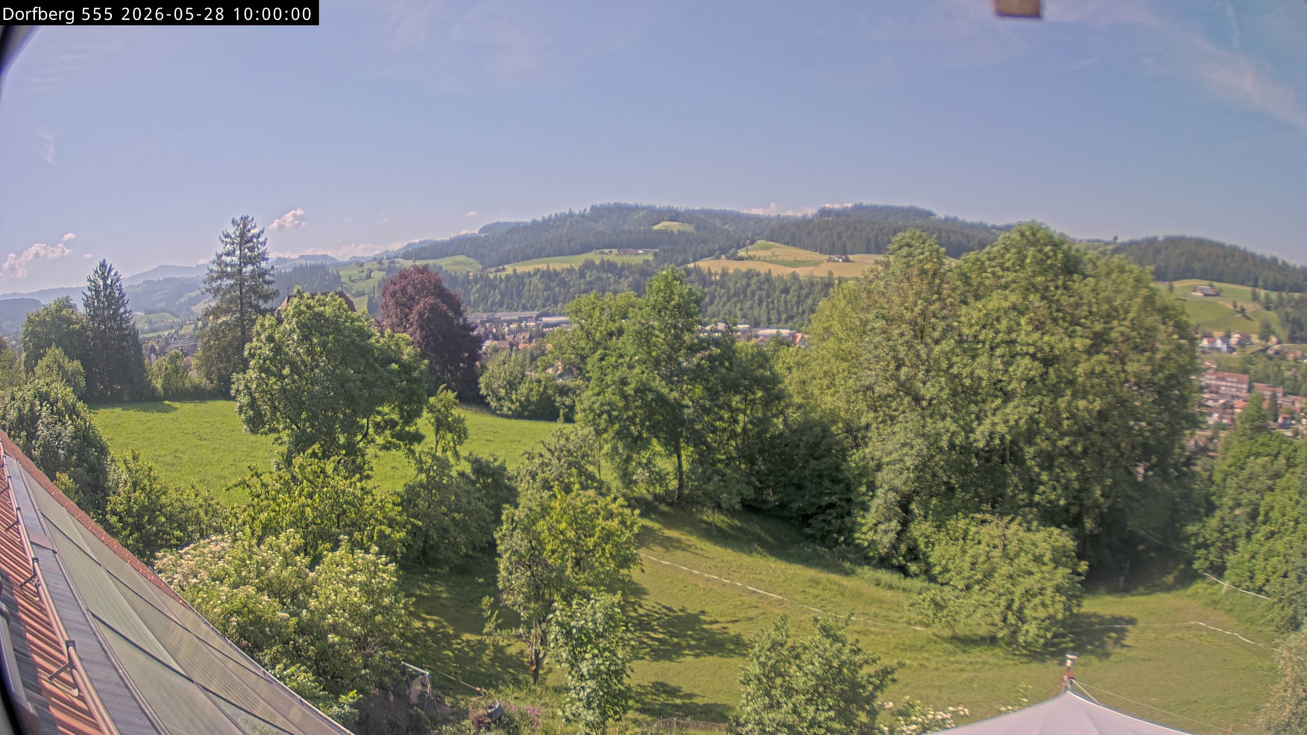 Webcam-Bild: Aussicht vom Dorfberg in Langnau 20260528-100000