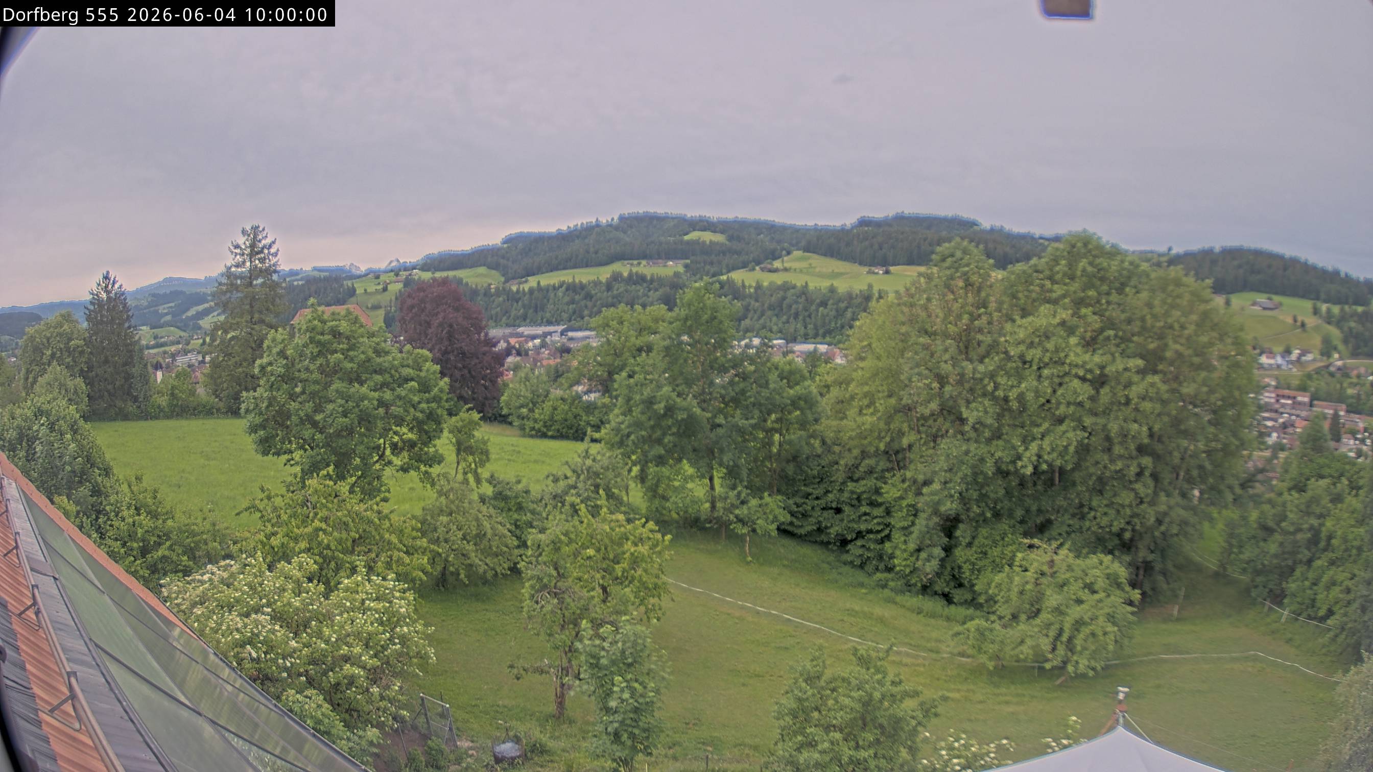 Webcam-Bild: Aussicht vom Dorfberg in Langnau 20260604-100000