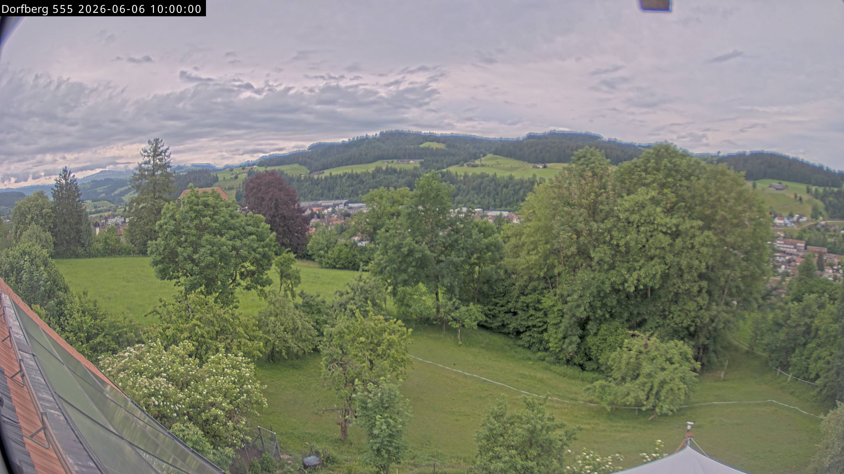 Webcam-Bild: Aussicht vom Dorfberg in Langnau 20260606-100000