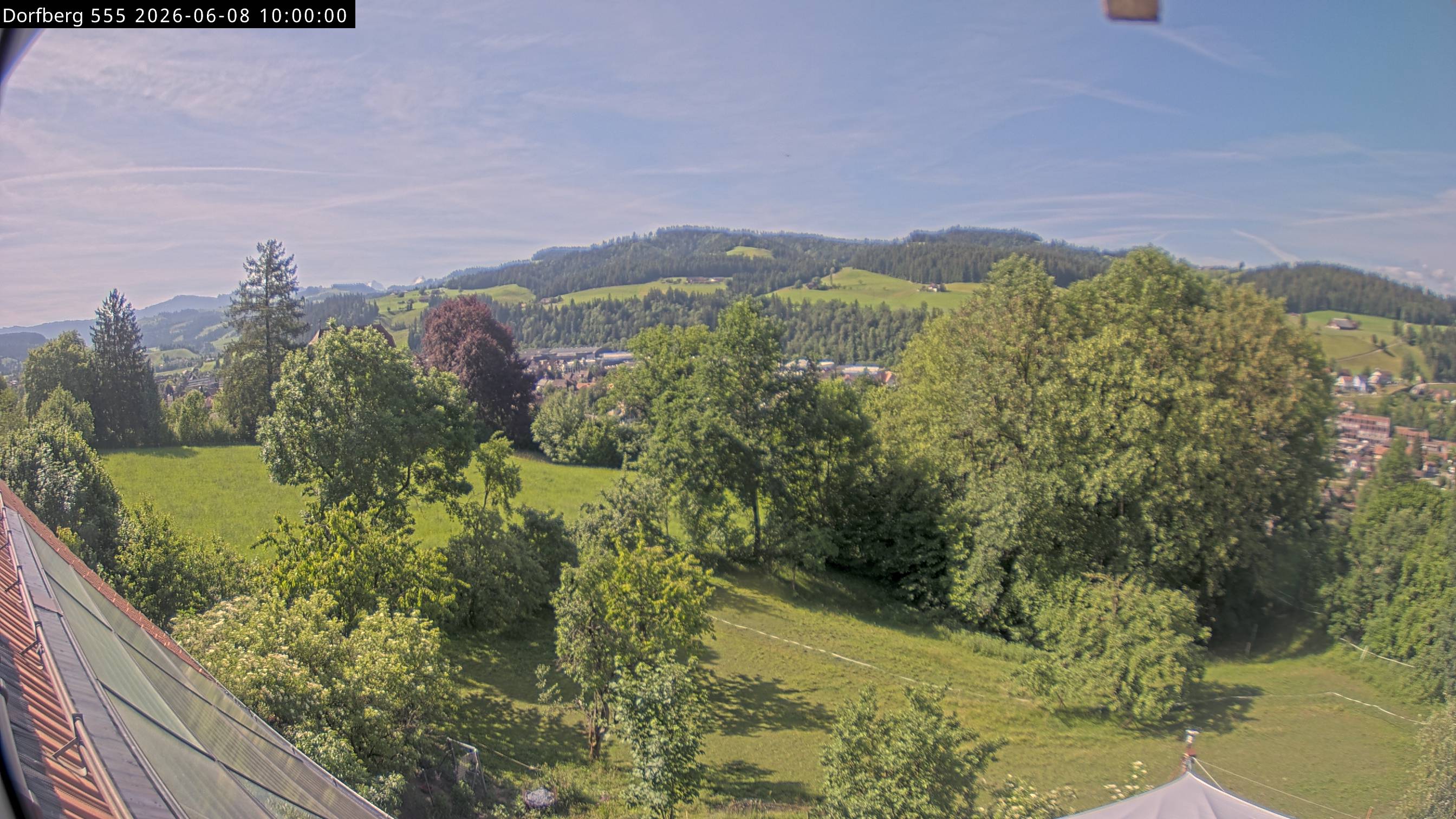 Webcam-Bild: Aussicht vom Dorfberg in Langnau 20260608-100000