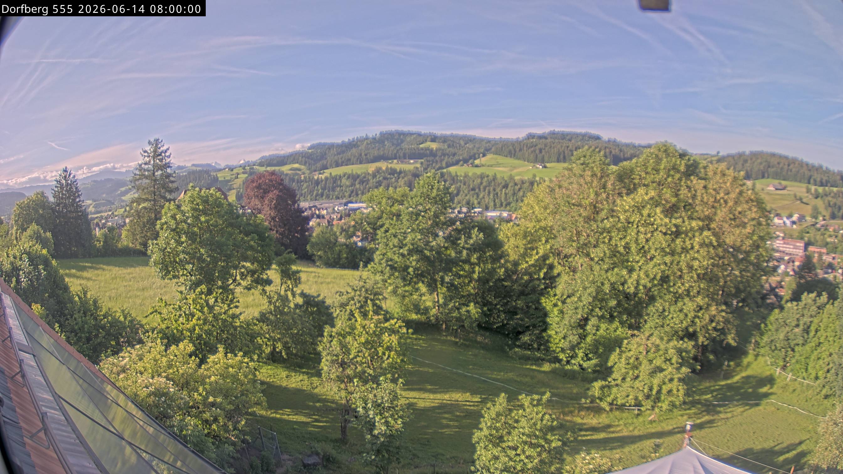 Webcam-Bild: Aussicht vom Dorfberg in Langnau 20260614-080000