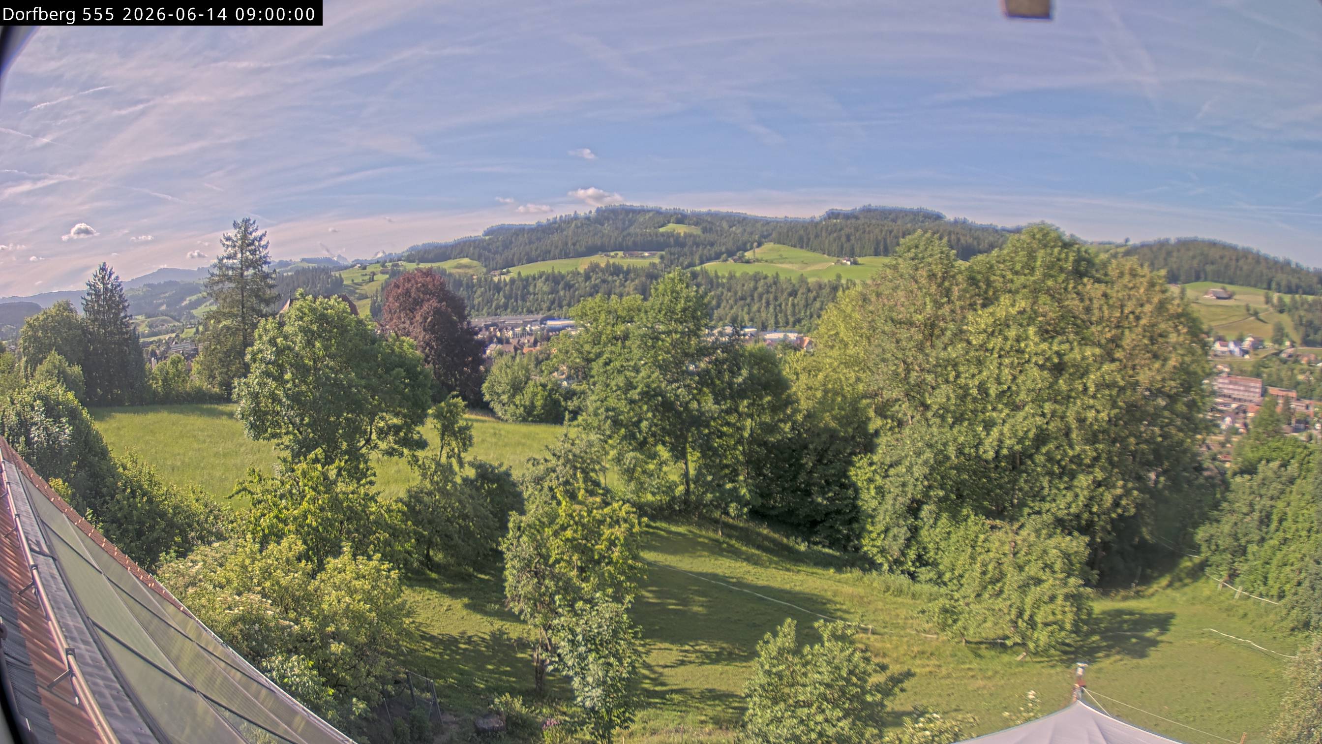 Webcam-Bild: Aussicht vom Dorfberg in Langnau 20260614-090000