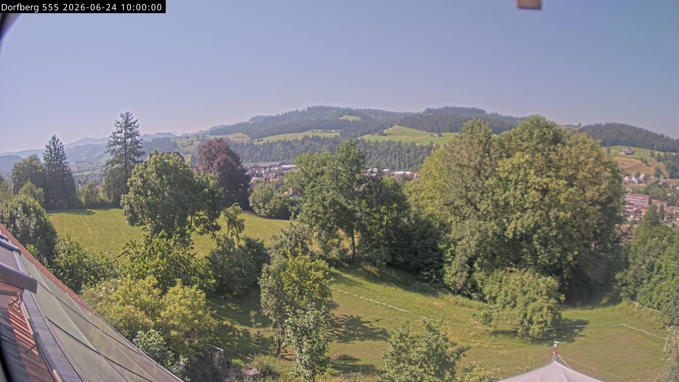 Webcam-Bild: Aussicht vom Dorfberg in Langnau 20260624-100000