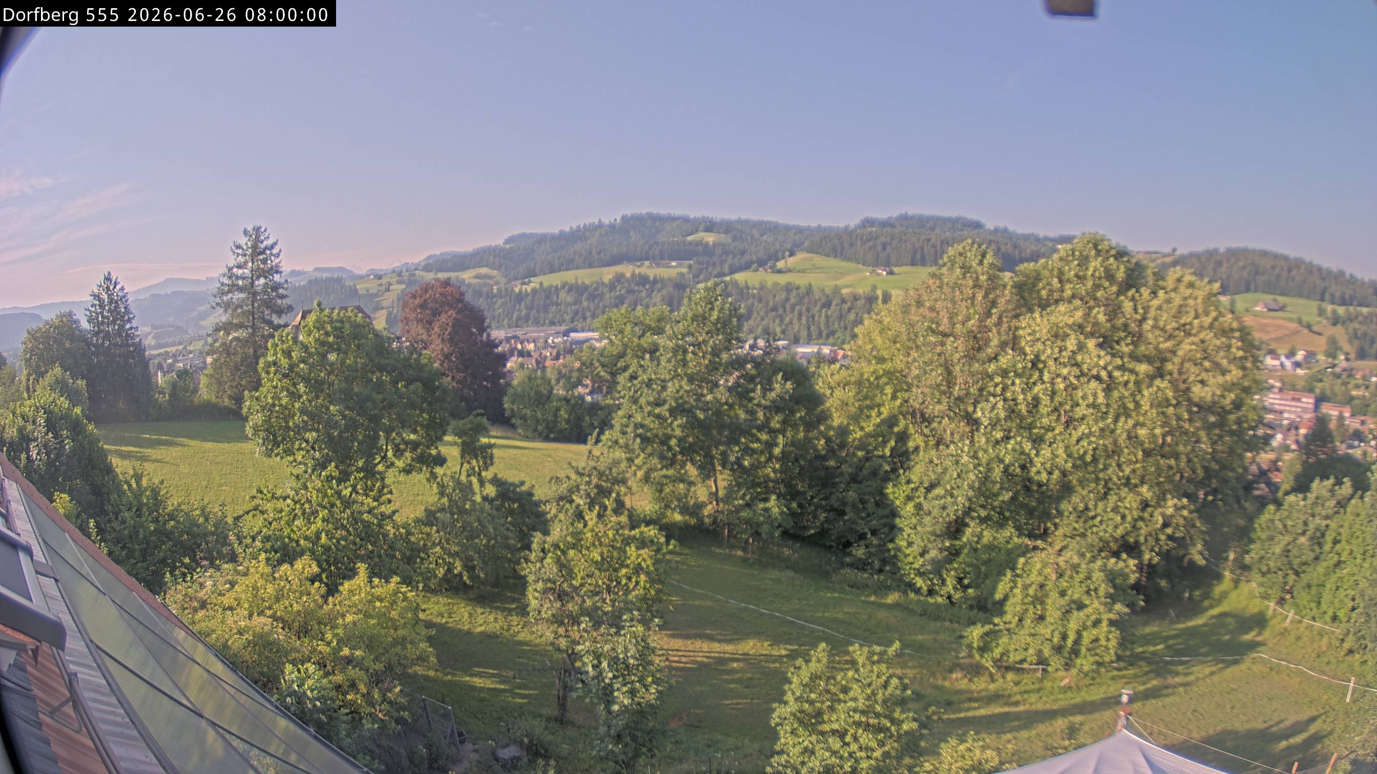 Webcam-Bild: Aussicht vom Dorfberg in Langnau 20260626-080000