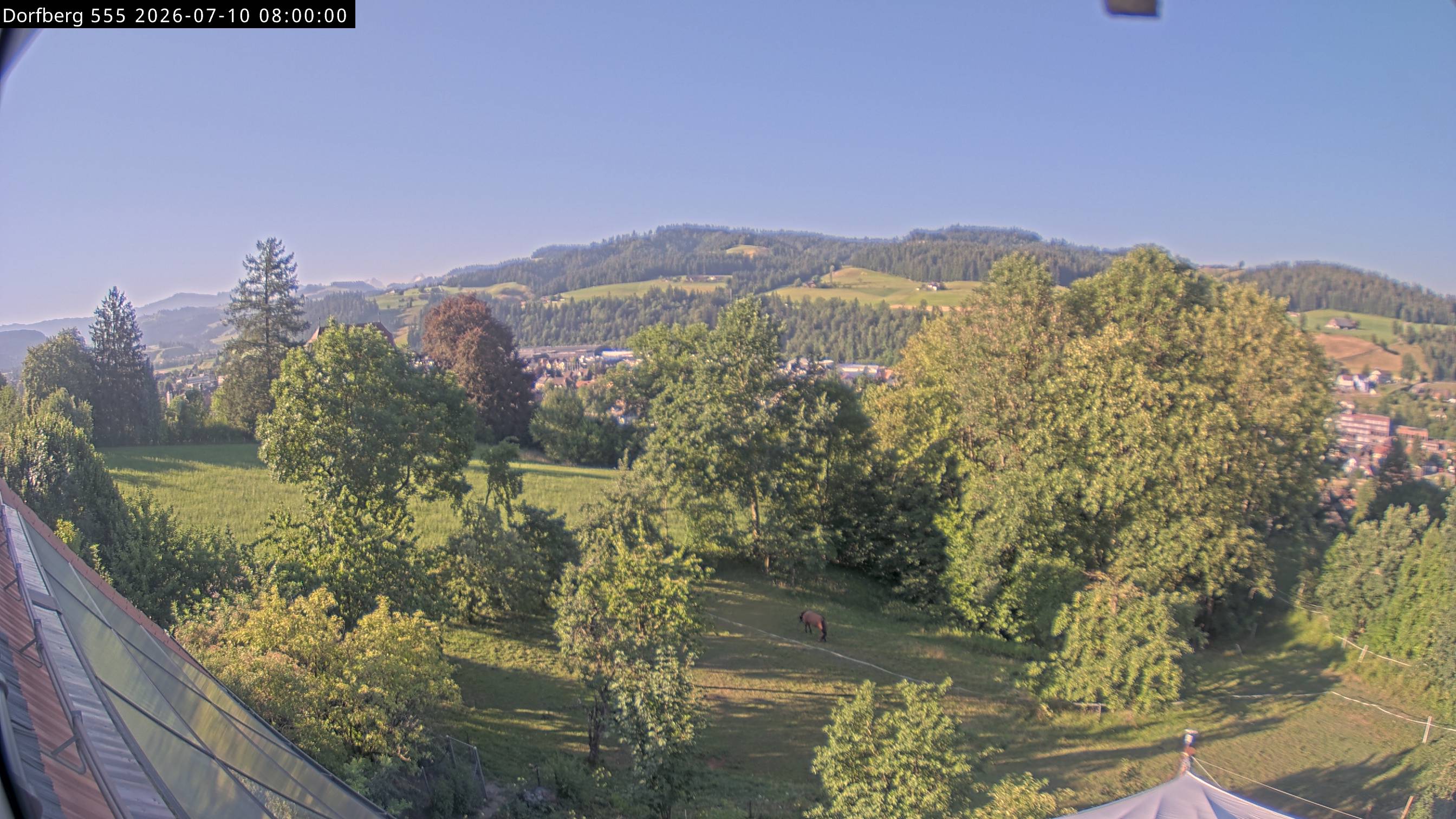 Webcam-Bild: Aussicht vom Dorfberg in Langnau 20260710-080000