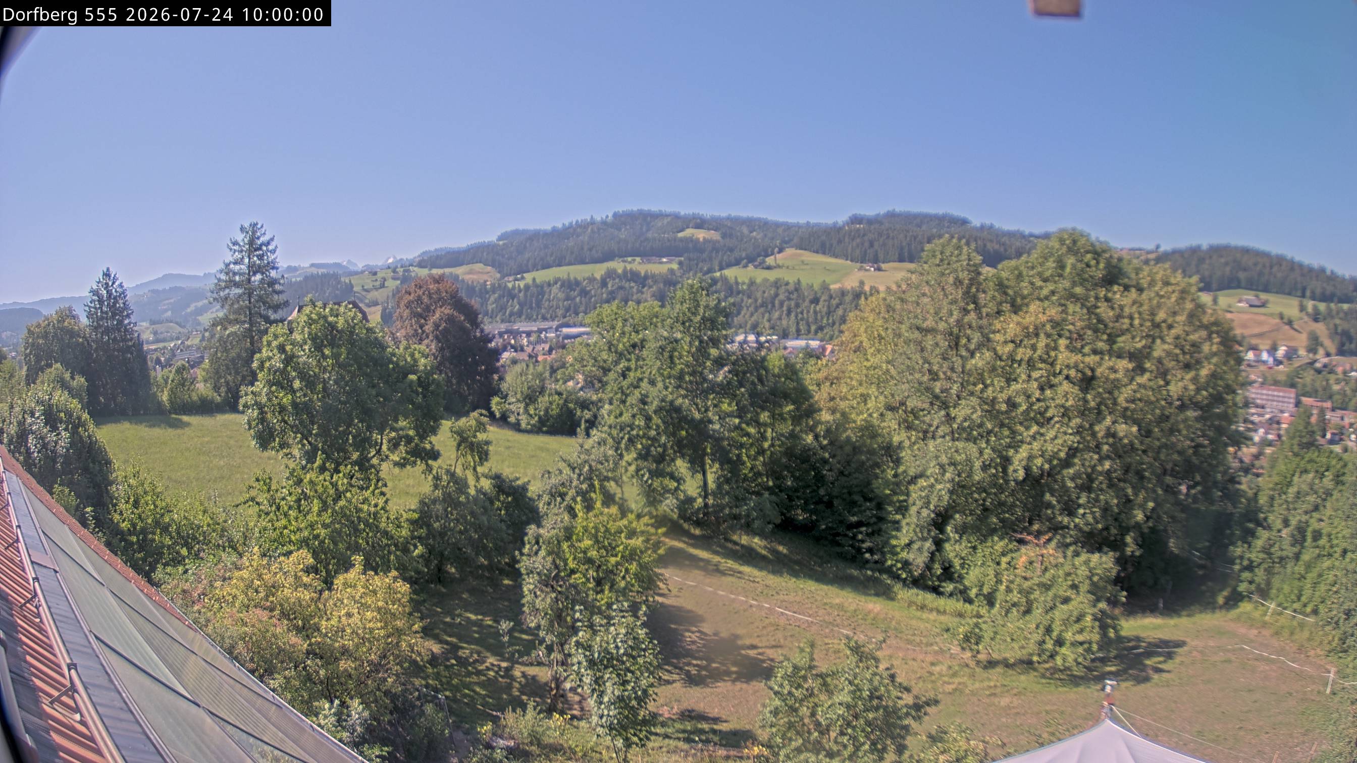 Webcam-Bild: Aussicht vom Dorfberg in Langnau 20260724-100000