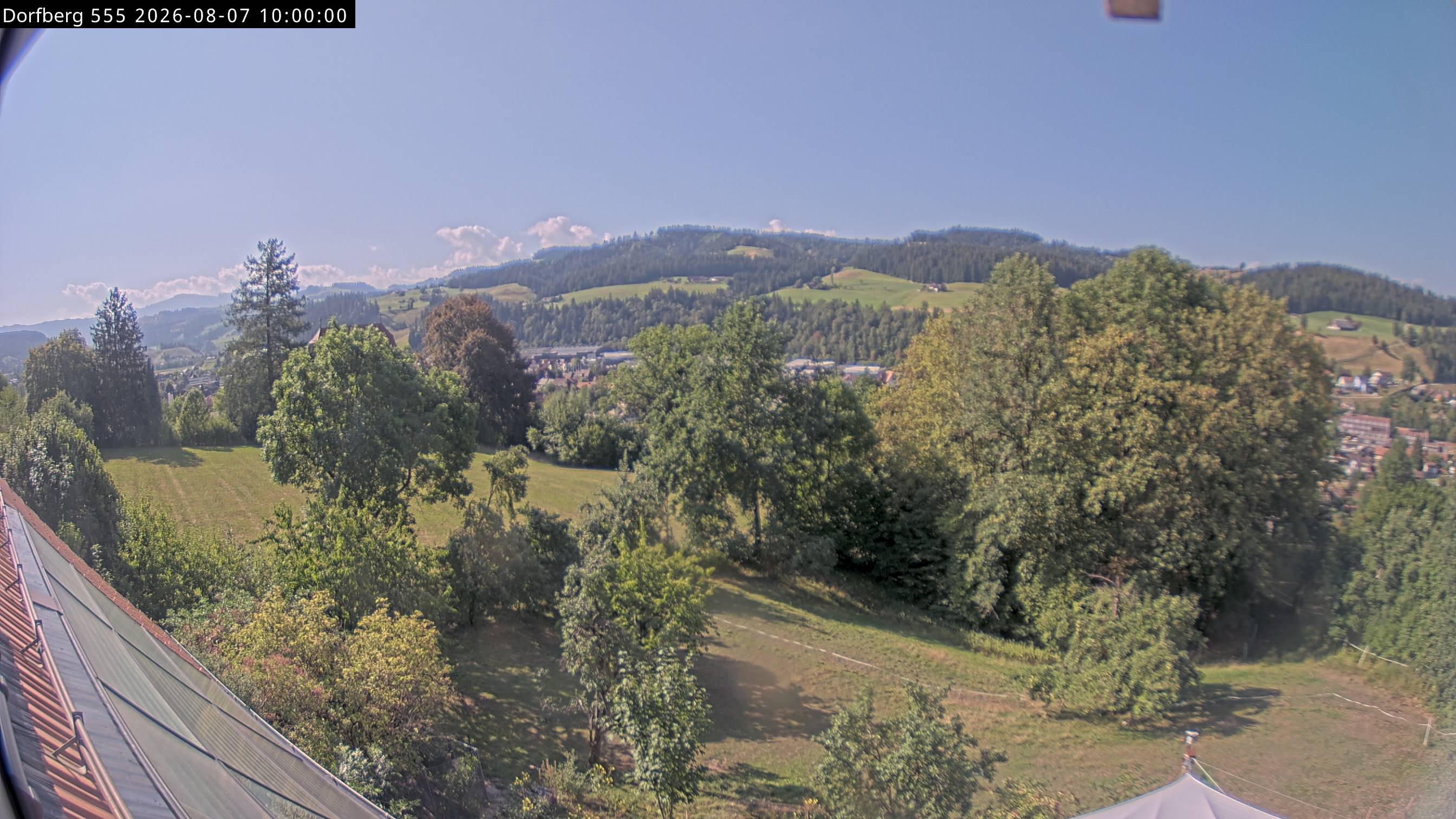 Webcam-Bild: Aussicht vom Dorfberg in Langnau 20260807-100000