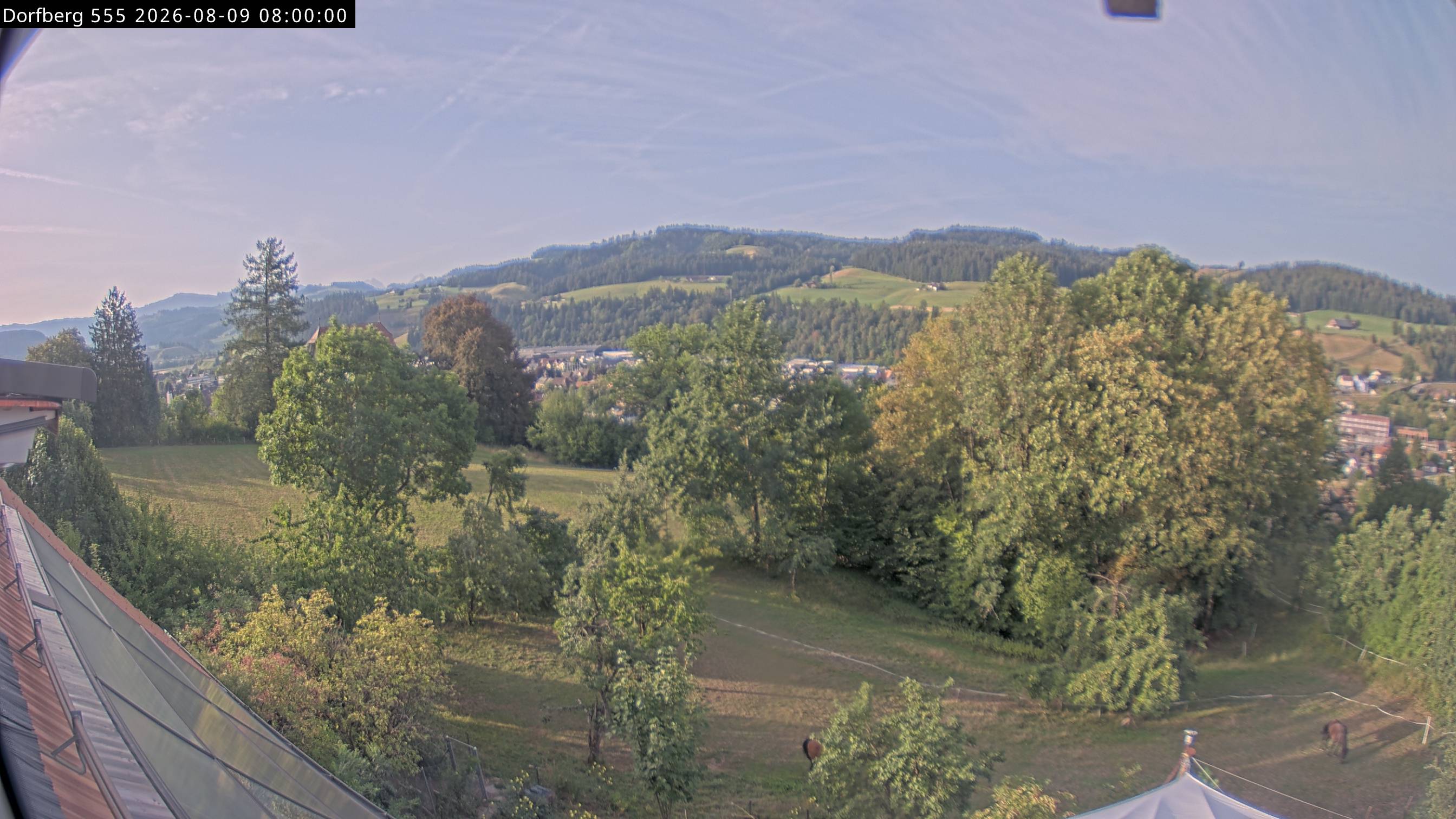 Webcam-Bild: Aussicht vom Dorfberg in Langnau 20260809-080000