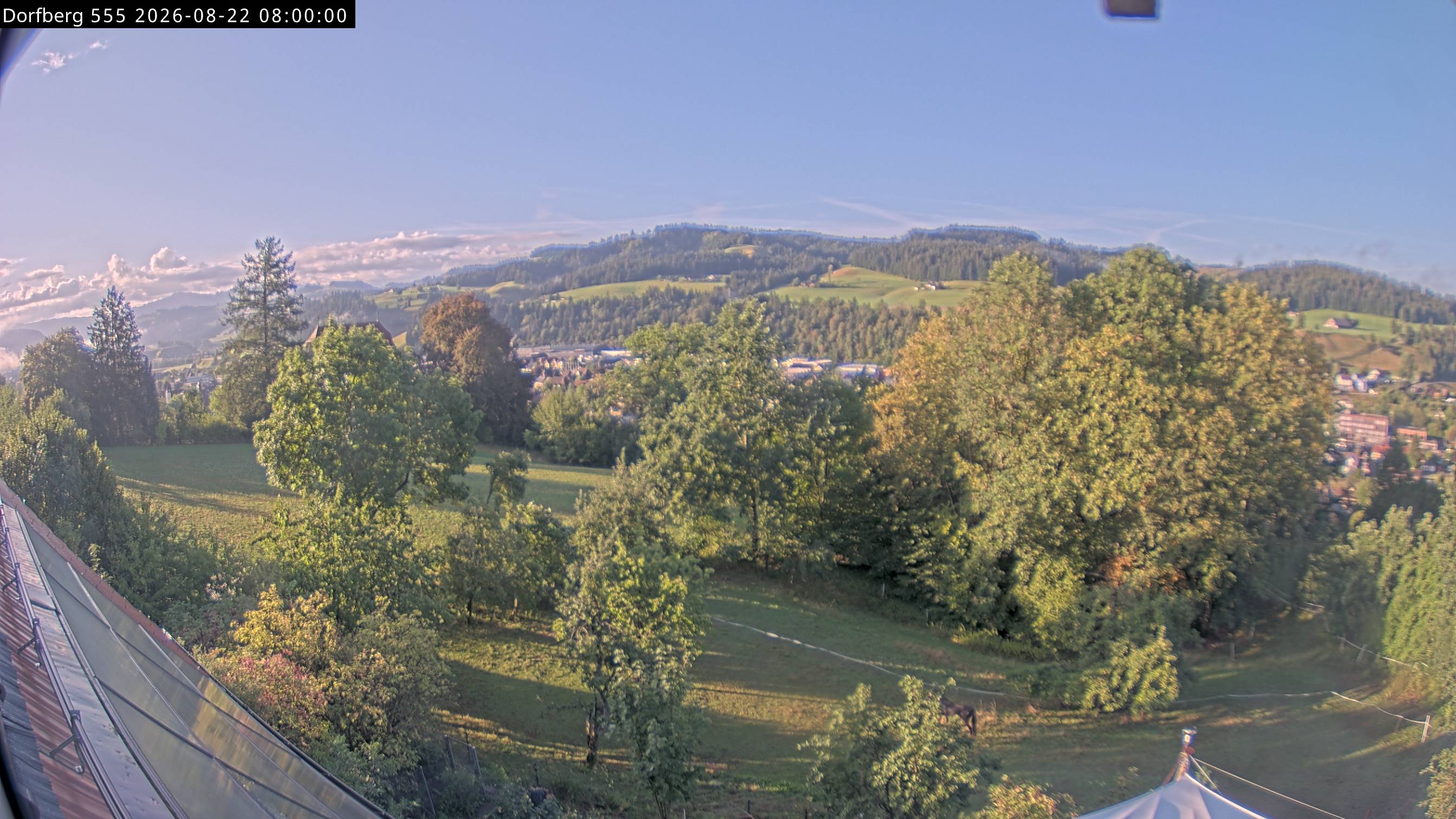 Webcam-Bild: Aussicht vom Dorfberg in Langnau 20260822-080000