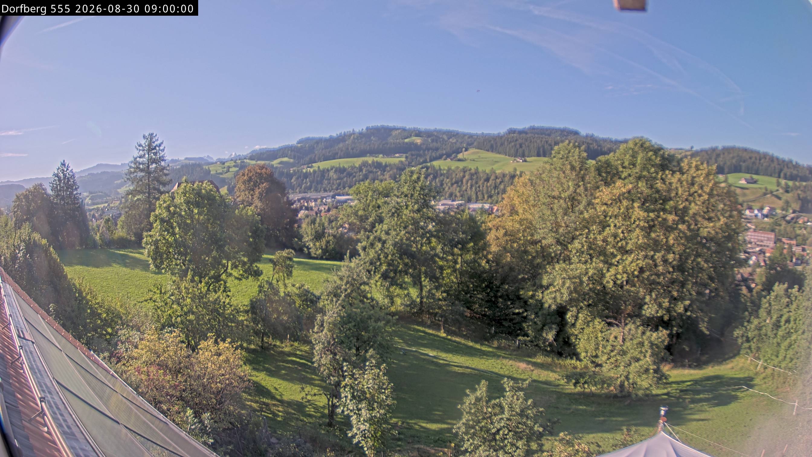 Webcam-Bild: Aussicht vom Dorfberg in Langnau 20260830-090000