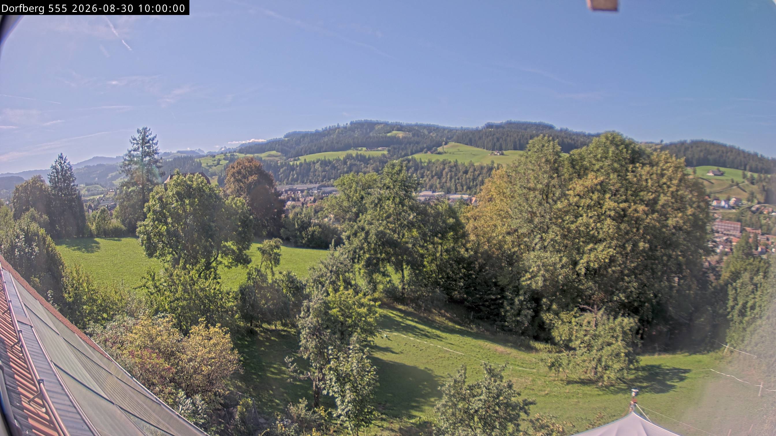Webcam-Bild: Aussicht vom Dorfberg in Langnau 20260830-100000