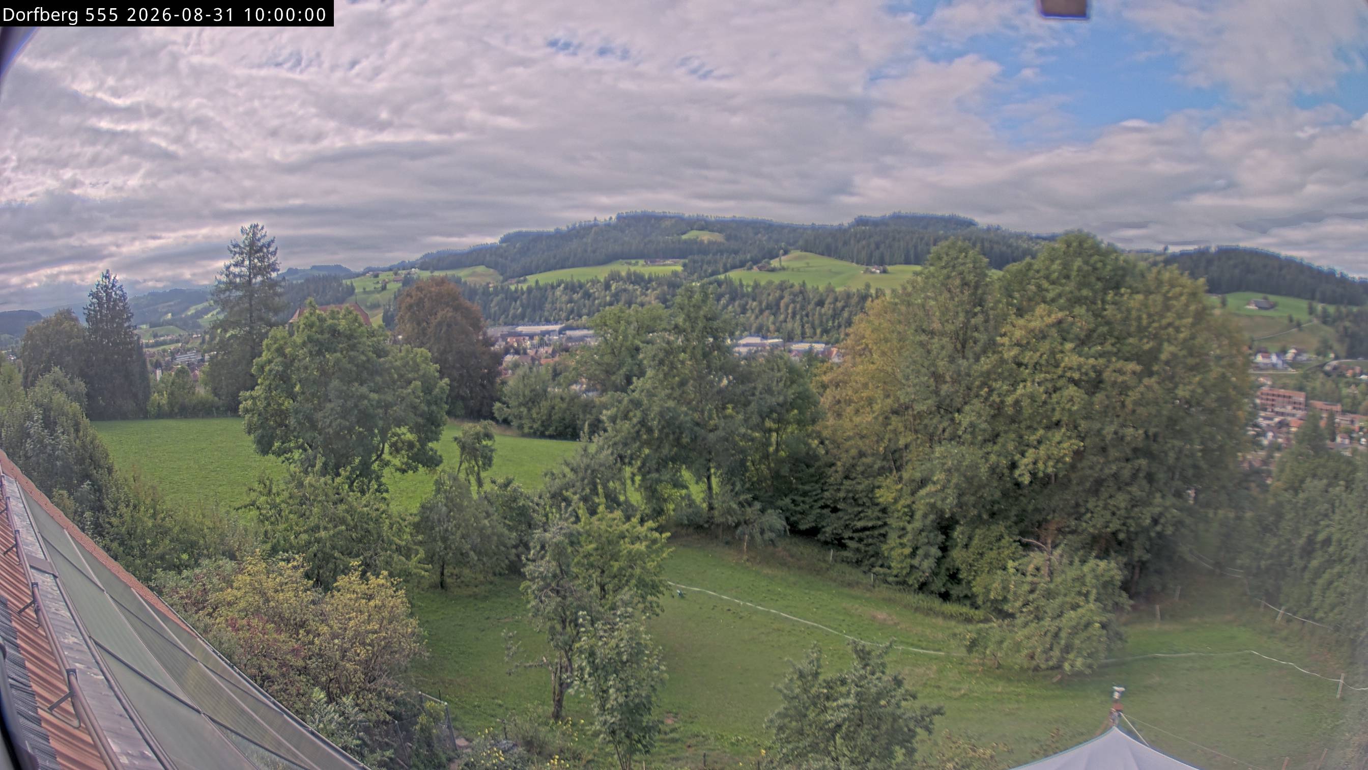 Webcam-Bild: Aussicht vom Dorfberg in Langnau 20260831-100000
