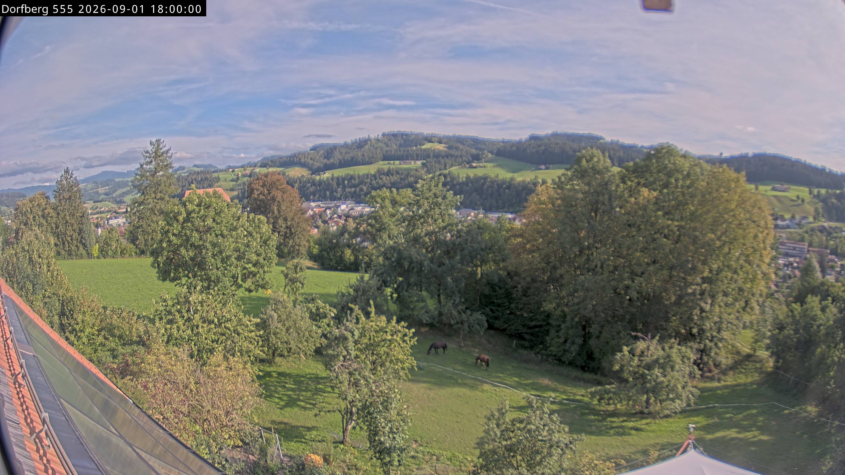Webcam-Bild: Aussicht vom Dorfberg in Langnau 20260901-180000