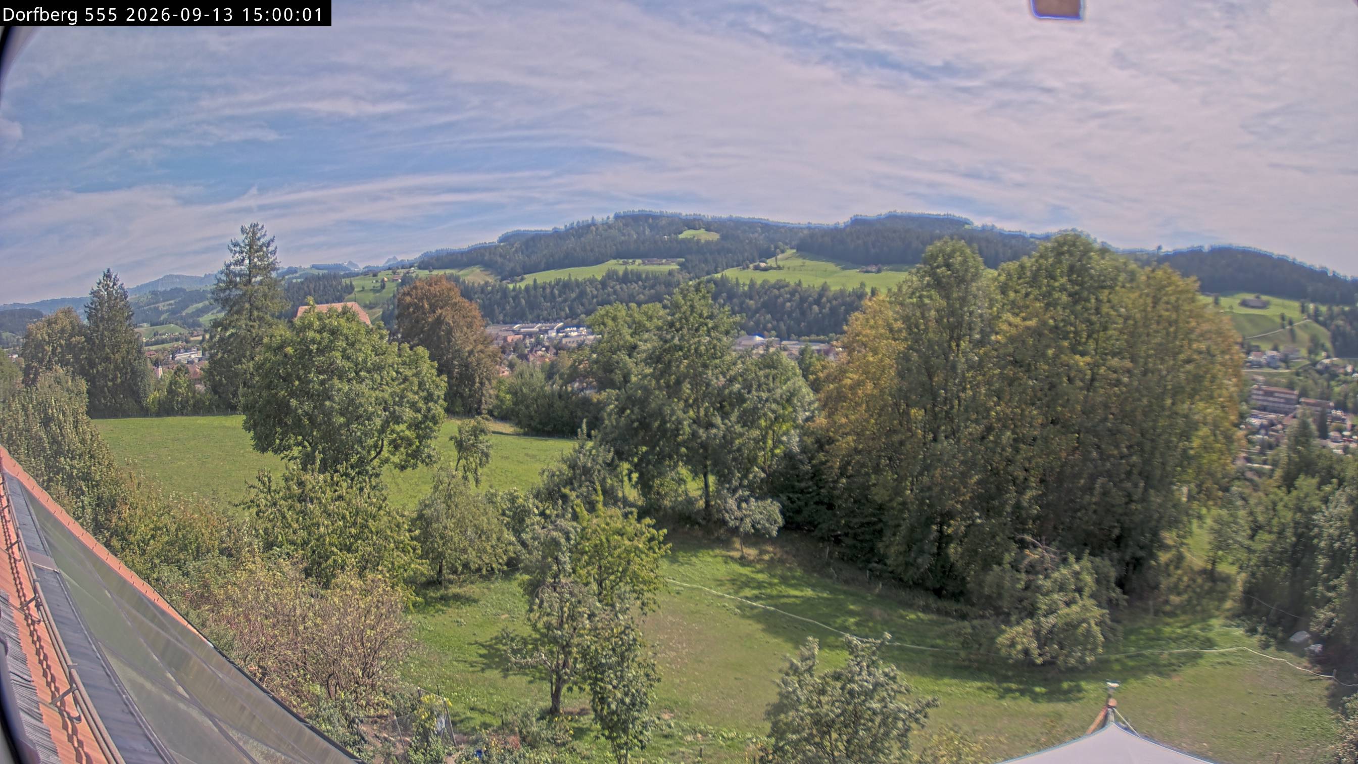 Webcam-Bild: Aussicht vom Dorfberg in Langnau 20260913-150000