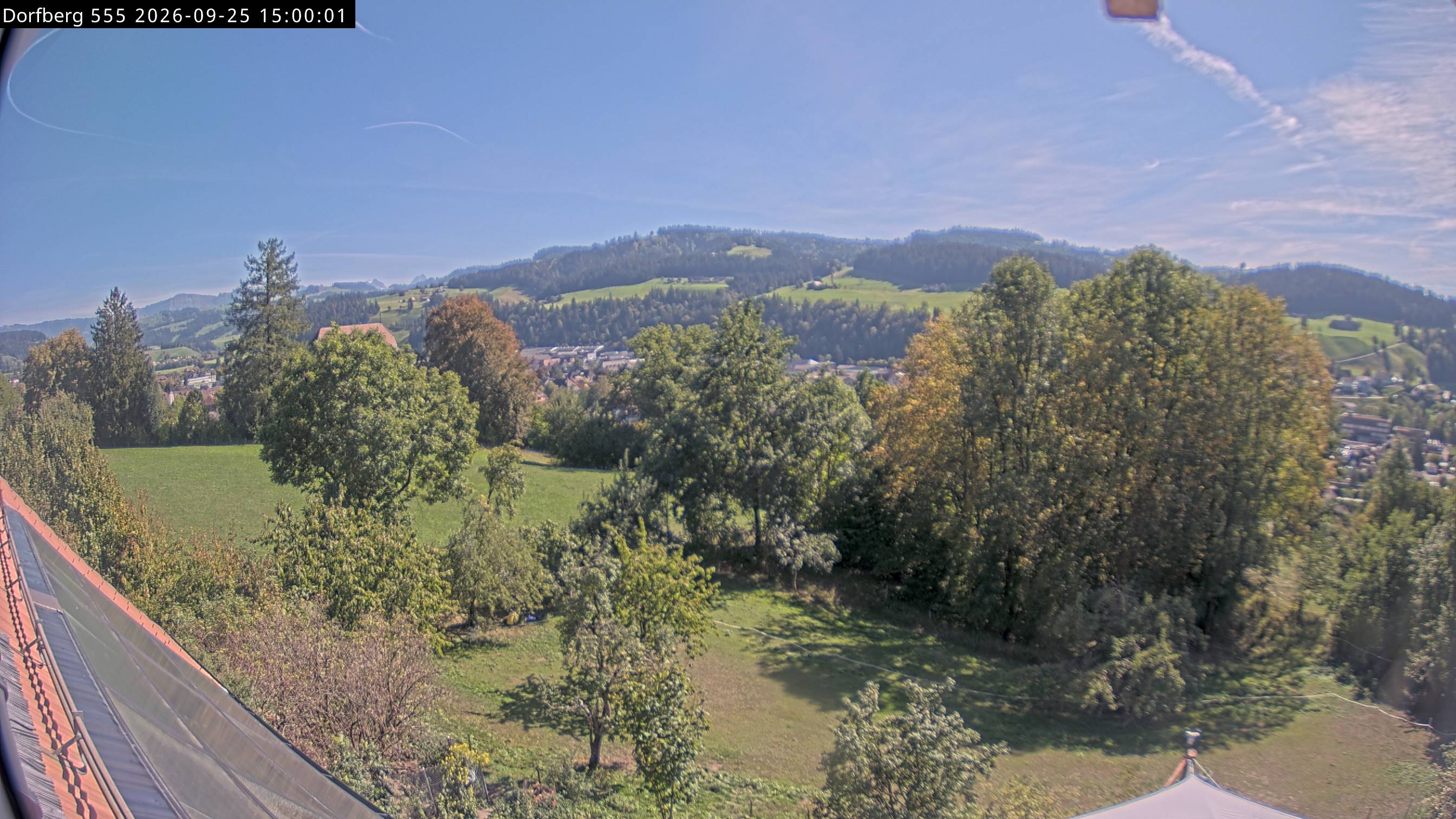 Webcam-Bild: Aussicht vom Dorfberg in Langnau 20260925-150000