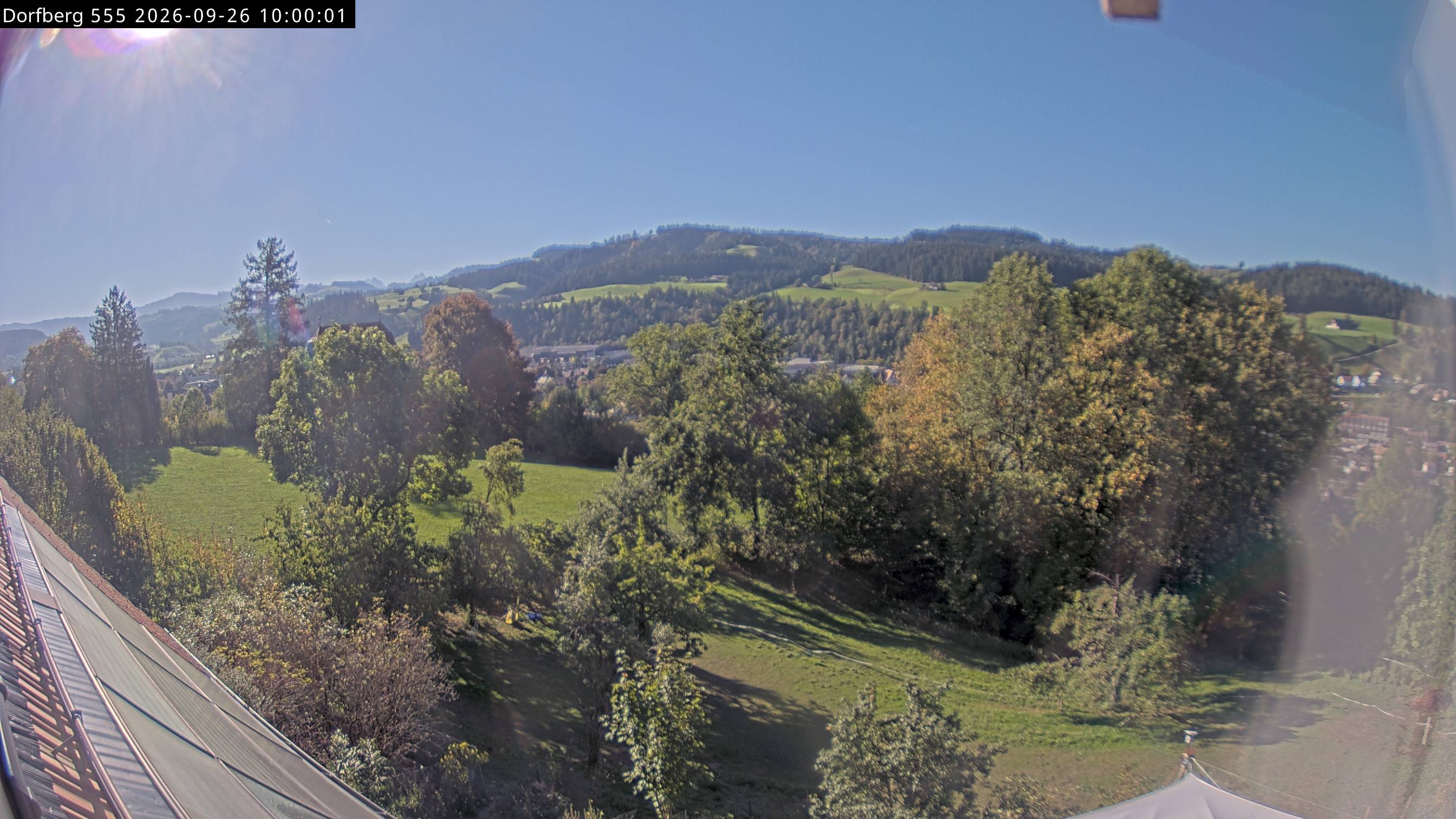Webcam-Bild: Aussicht vom Dorfberg in Langnau 20260926-100000