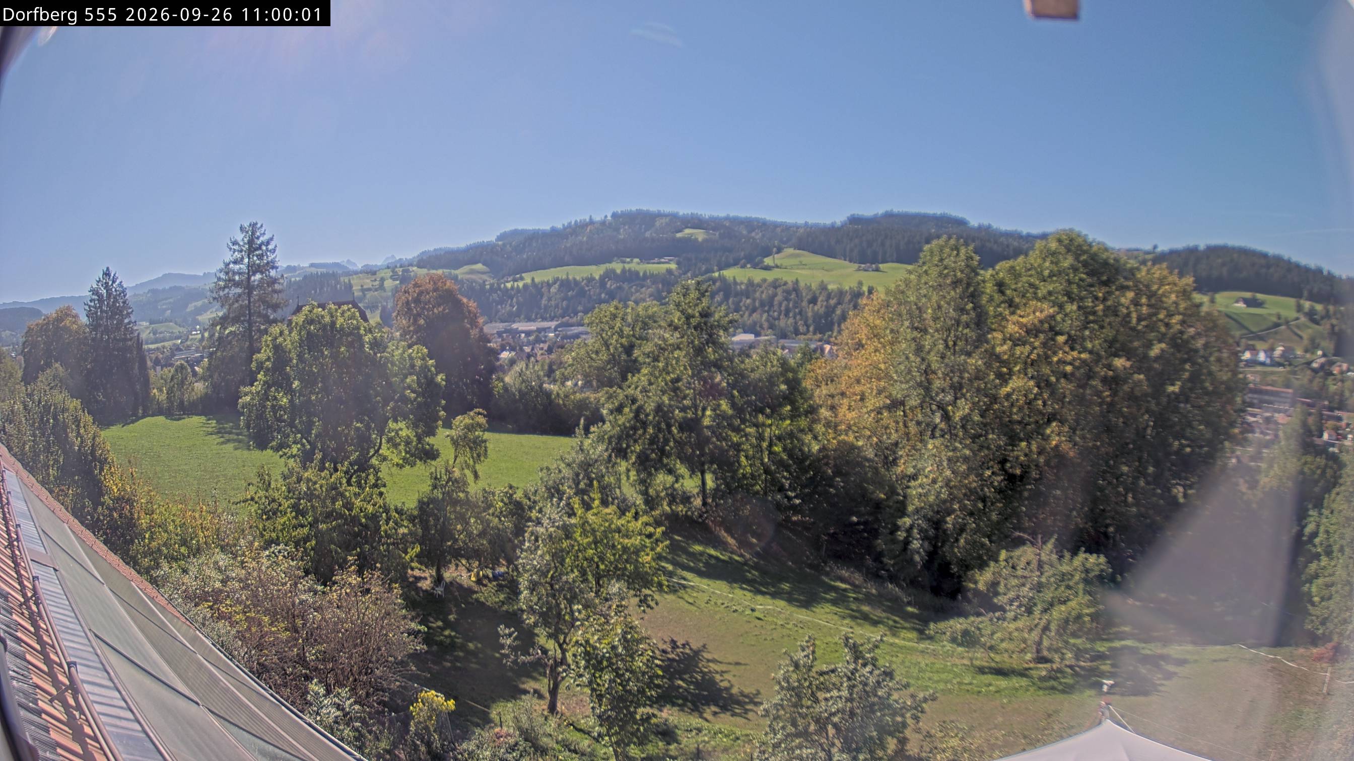 Webcam-Bild: Aussicht vom Dorfberg in Langnau 20260926-110000