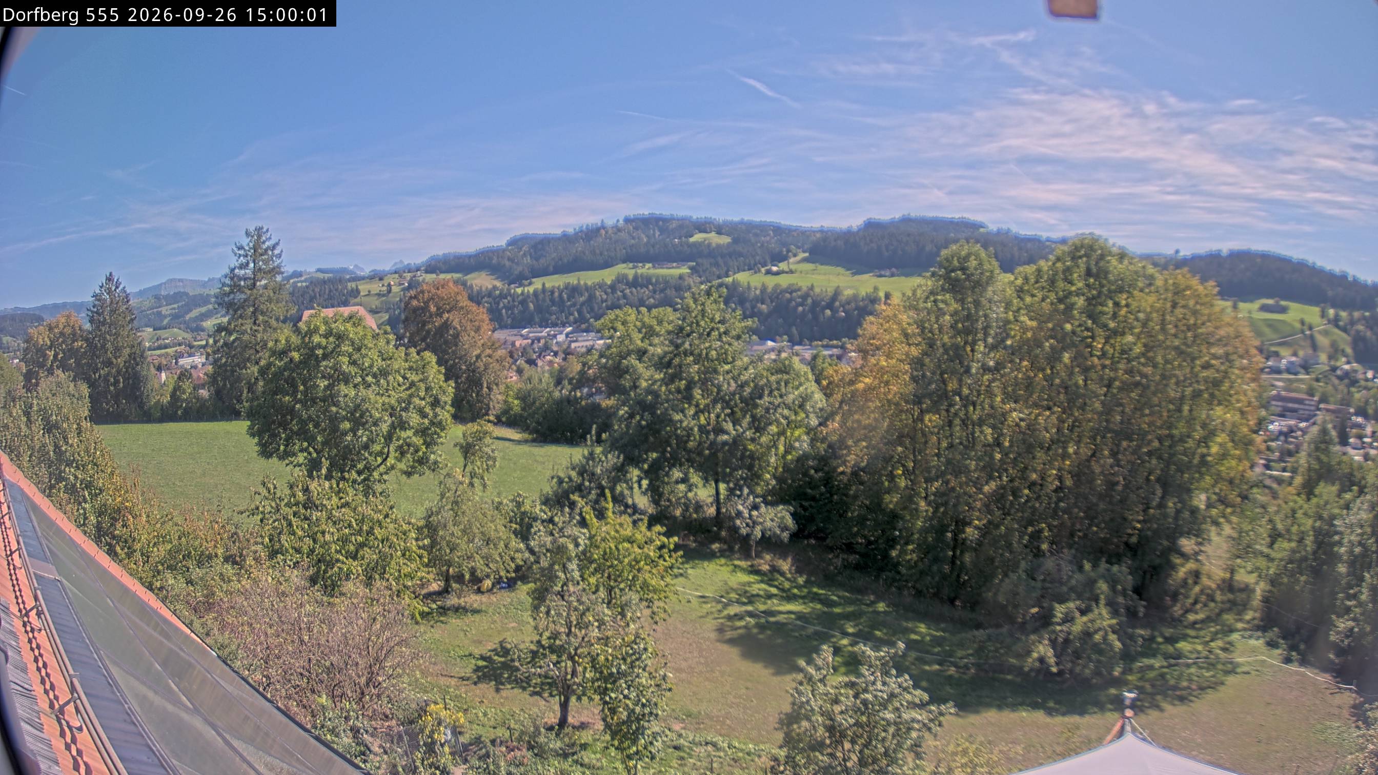 Webcam-Bild: Aussicht vom Dorfberg in Langnau 20260926-150000