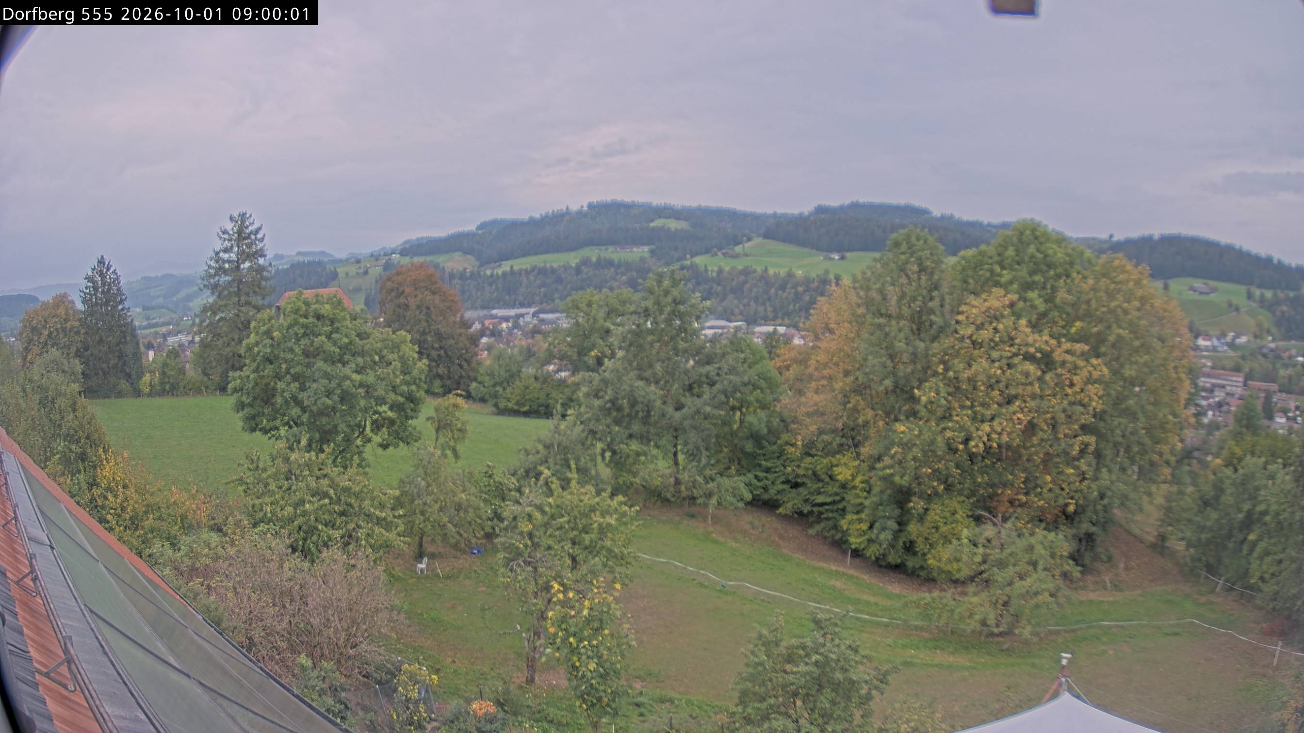 Webcam-Bild: Aussicht vom Dorfberg in Langnau 20261001-090000