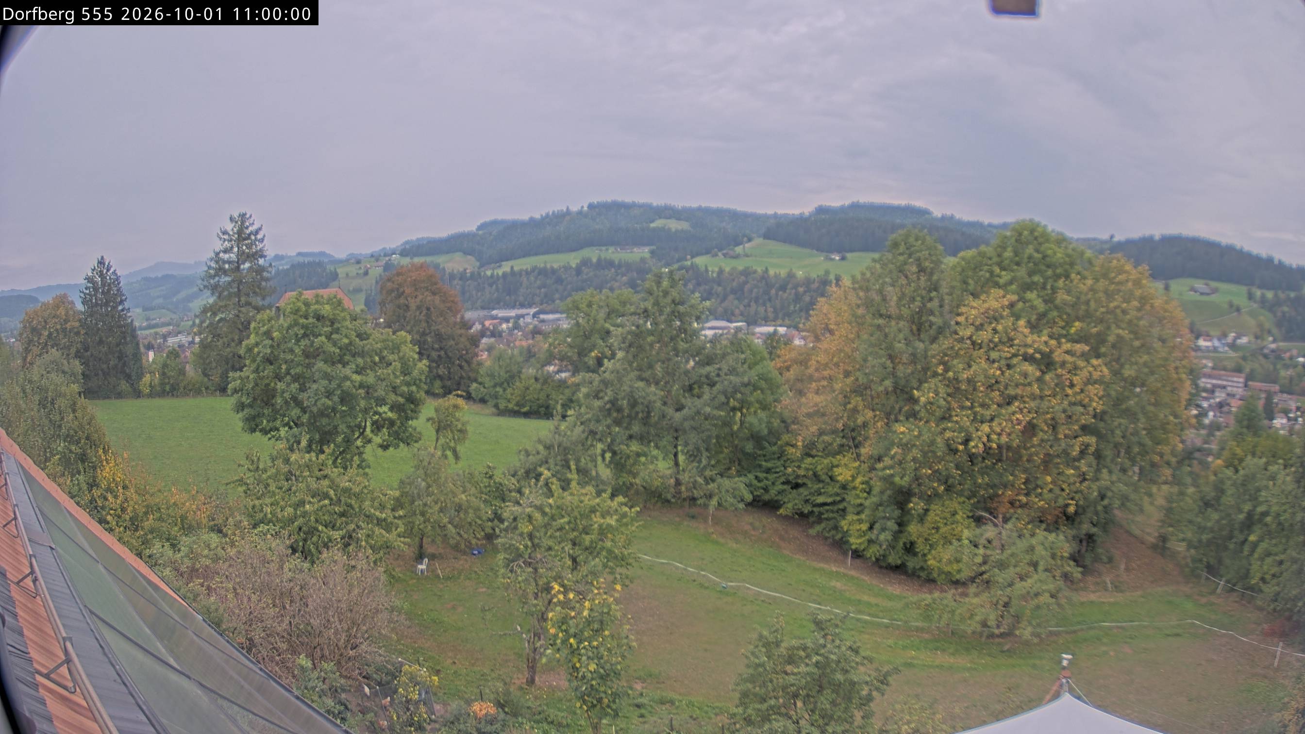 Webcam-Bild: Aussicht vom Dorfberg in Langnau 20261001-110000