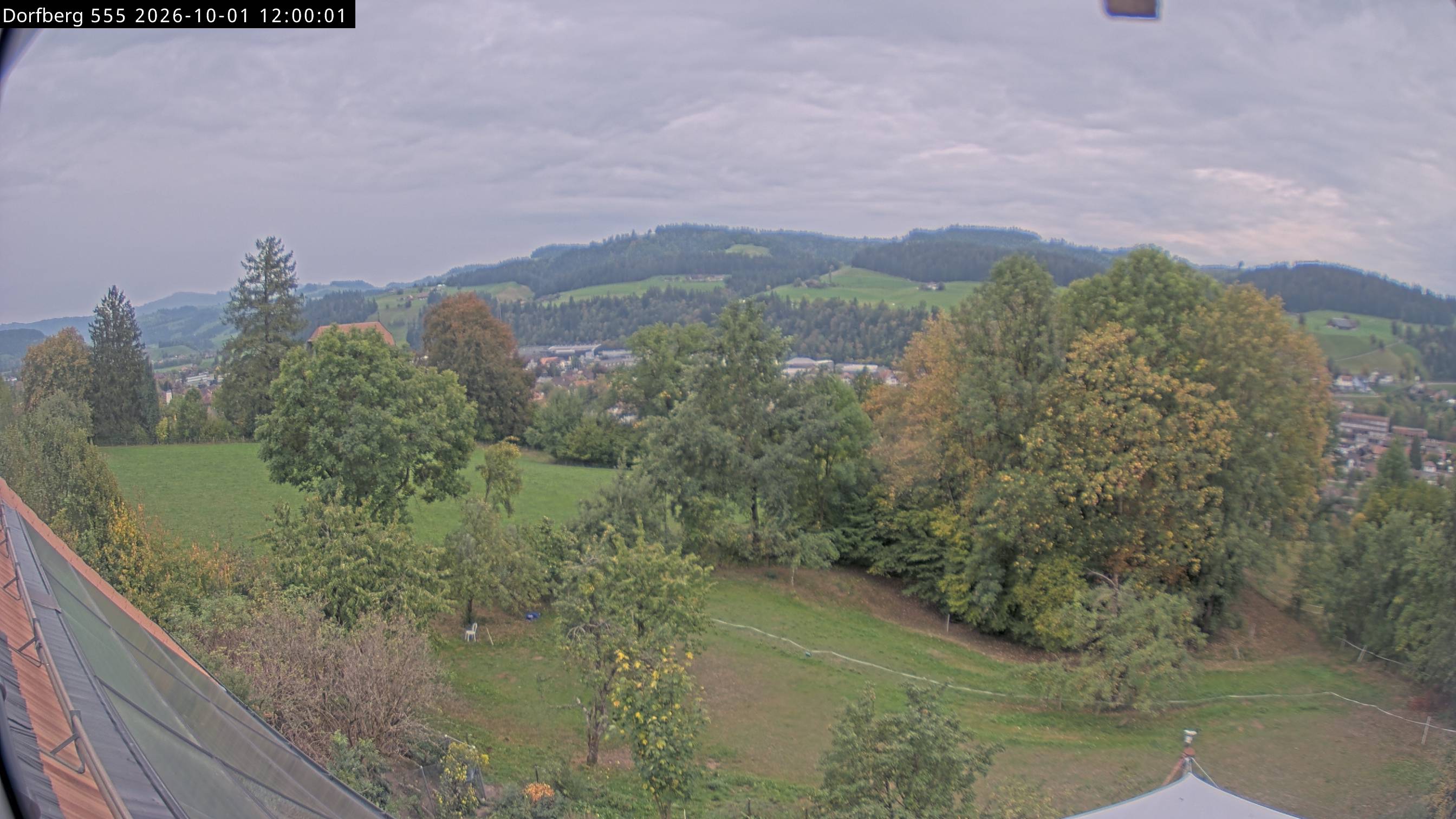 Webcam-Bild: Aussicht vom Dorfberg in Langnau 20261001-120000