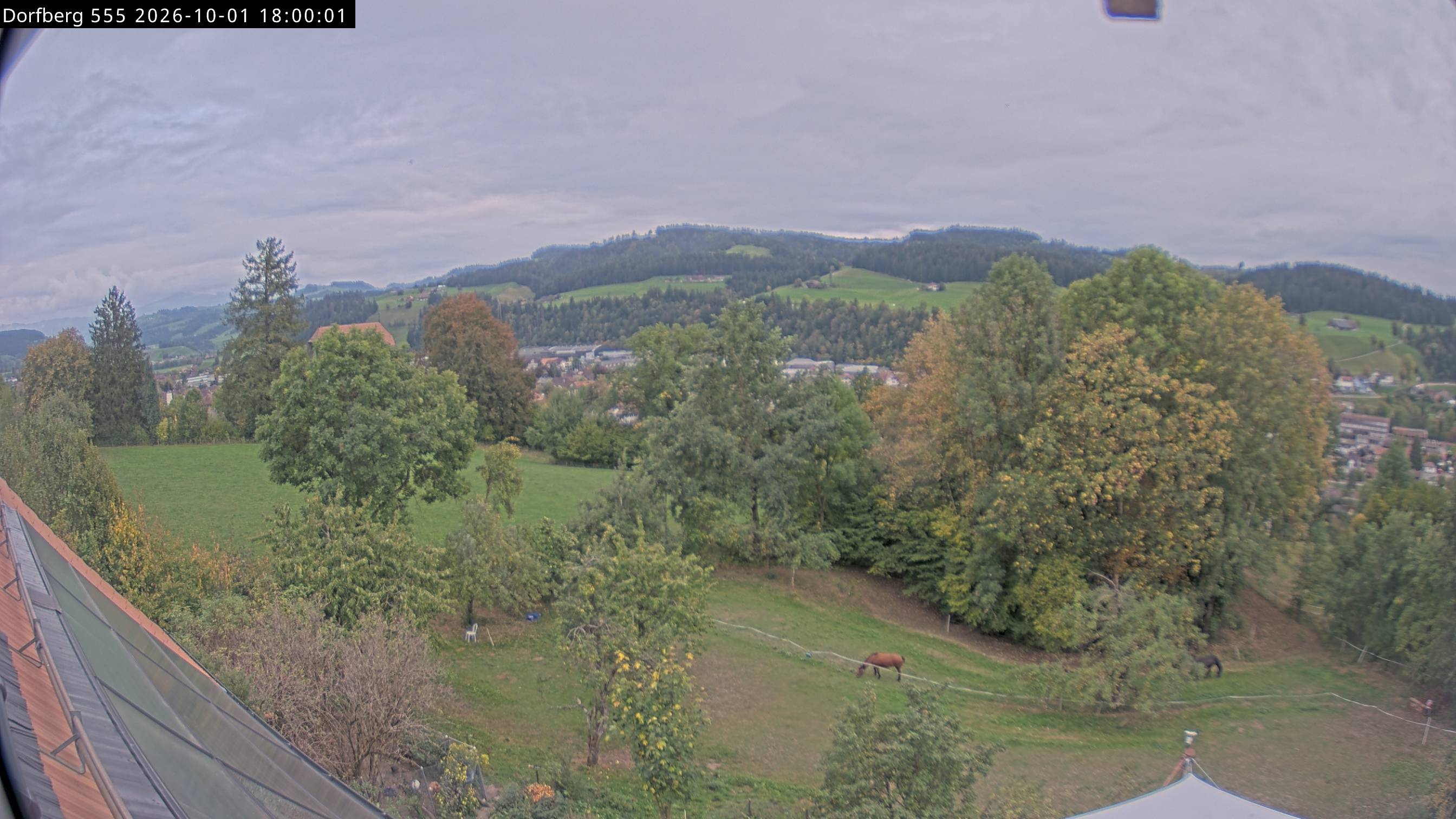 Webcam-Bild: Aussicht vom Dorfberg in Langnau 20261001-180000