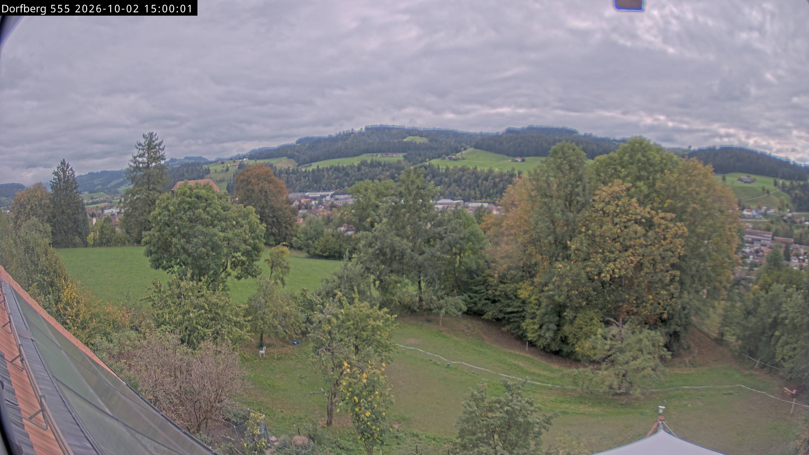 Webcam-Bild: Aussicht vom Dorfberg in Langnau 20261002-150000