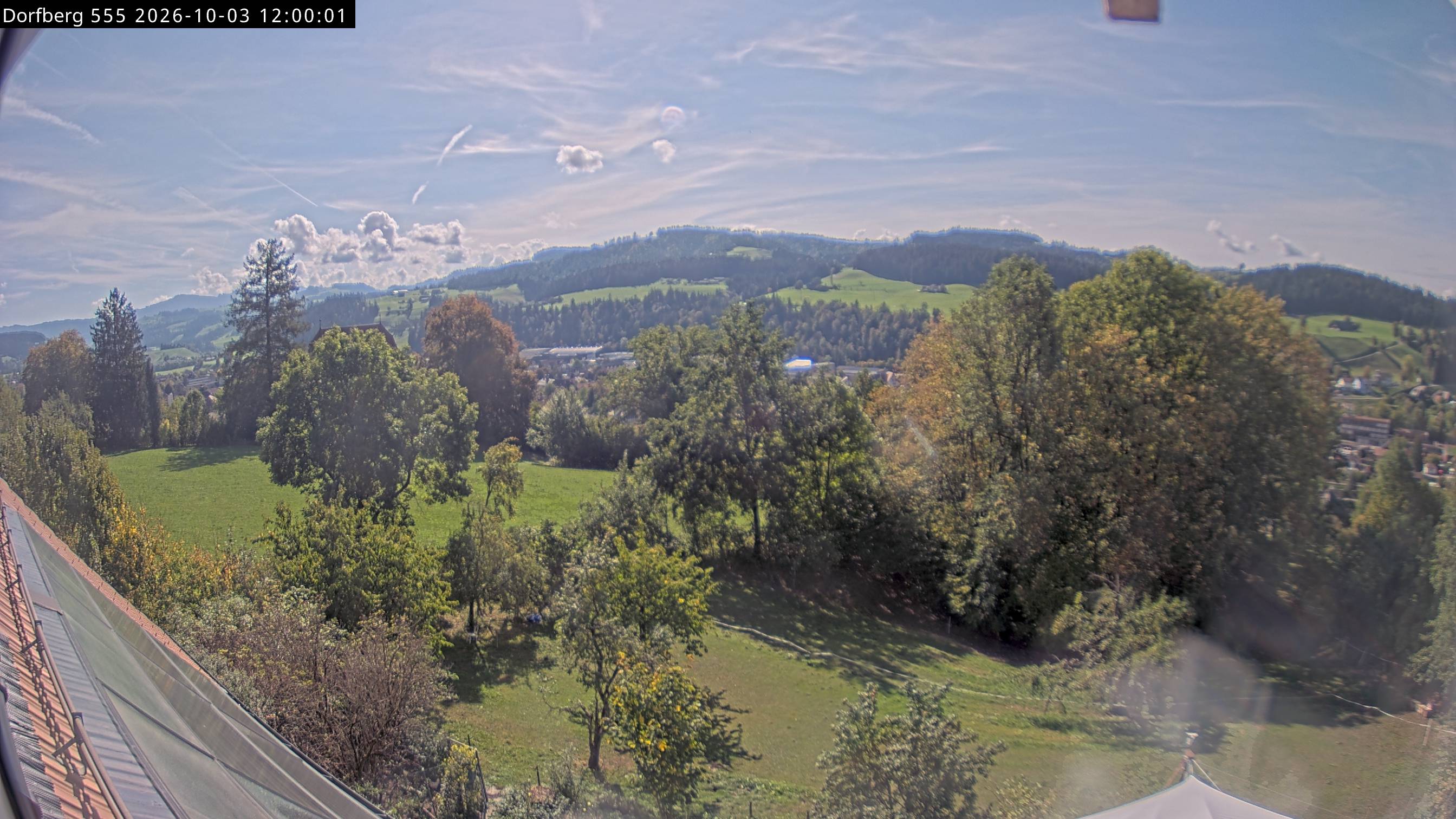 Webcam-Bild: Aussicht vom Dorfberg in Langnau 20261003-120000
