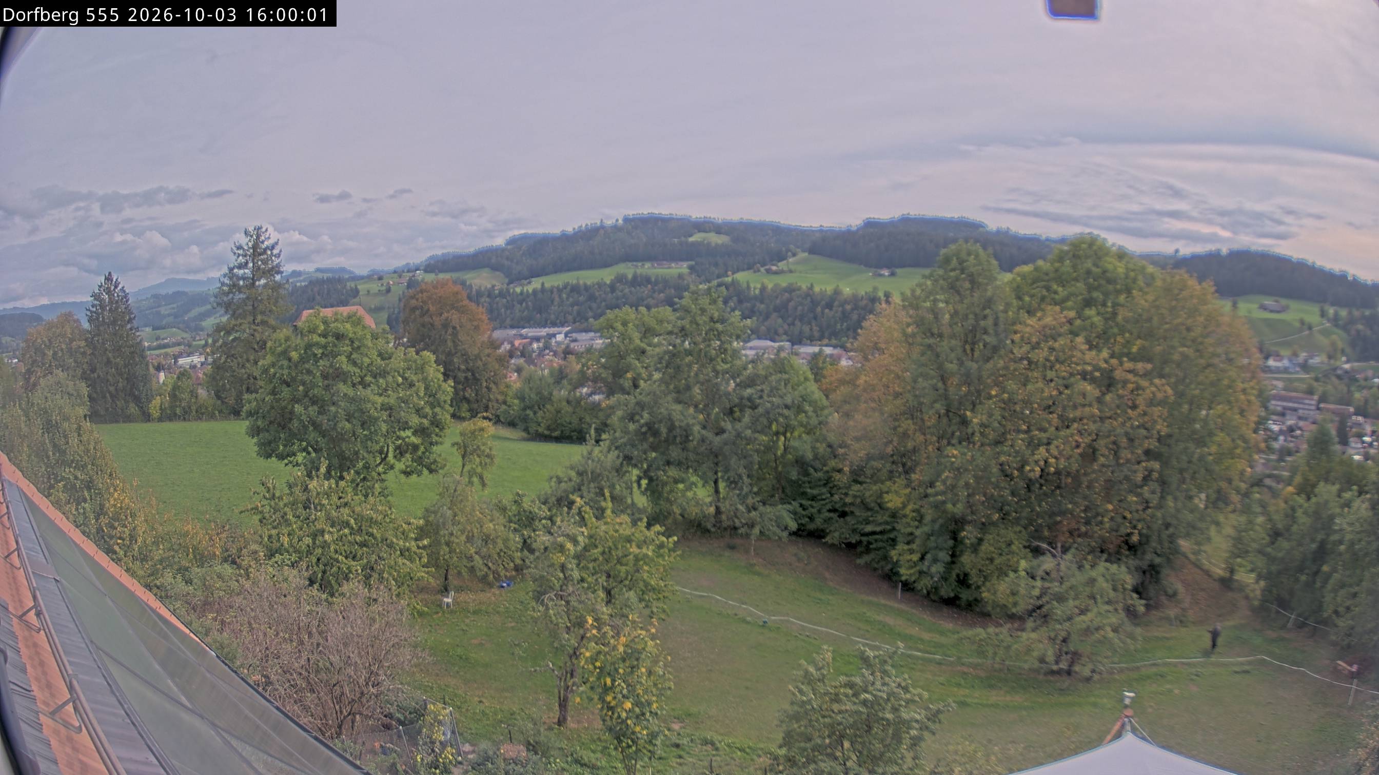 Webcam-Bild: Aussicht vom Dorfberg in Langnau 20261003-160000