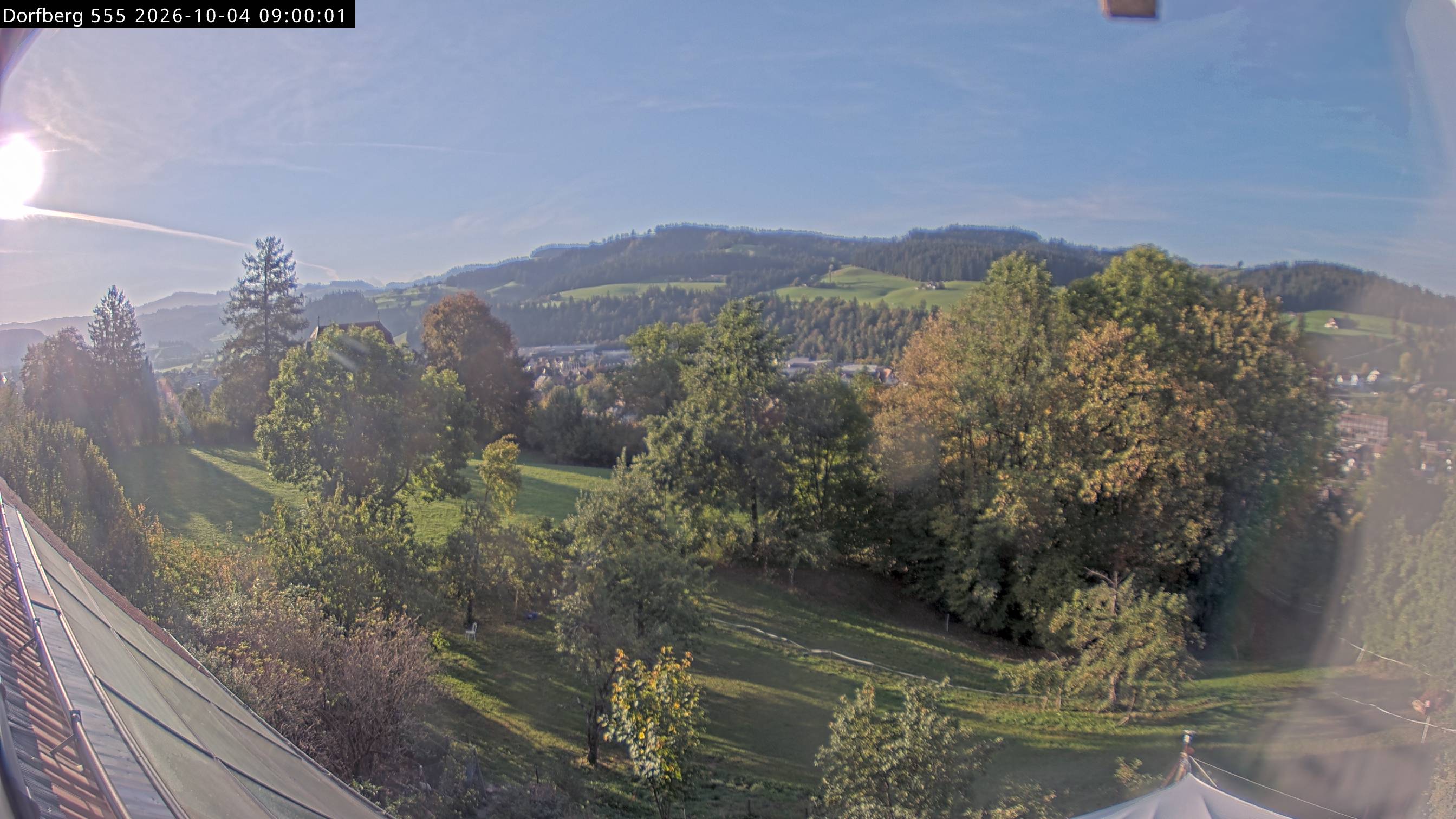 Webcam-Bild: Aussicht vom Dorfberg in Langnau 20261004-090000