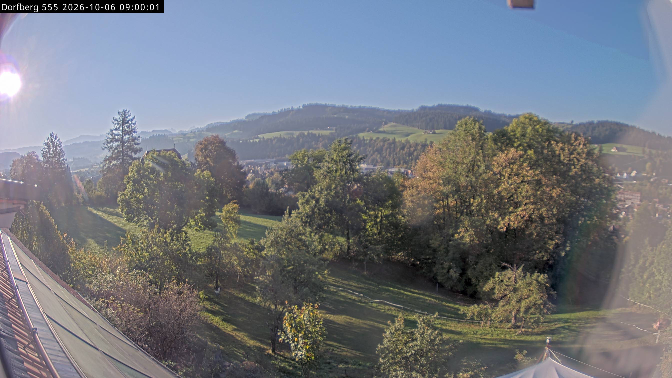 Webcam-Bild: Aussicht vom Dorfberg in Langnau 20261006-090000