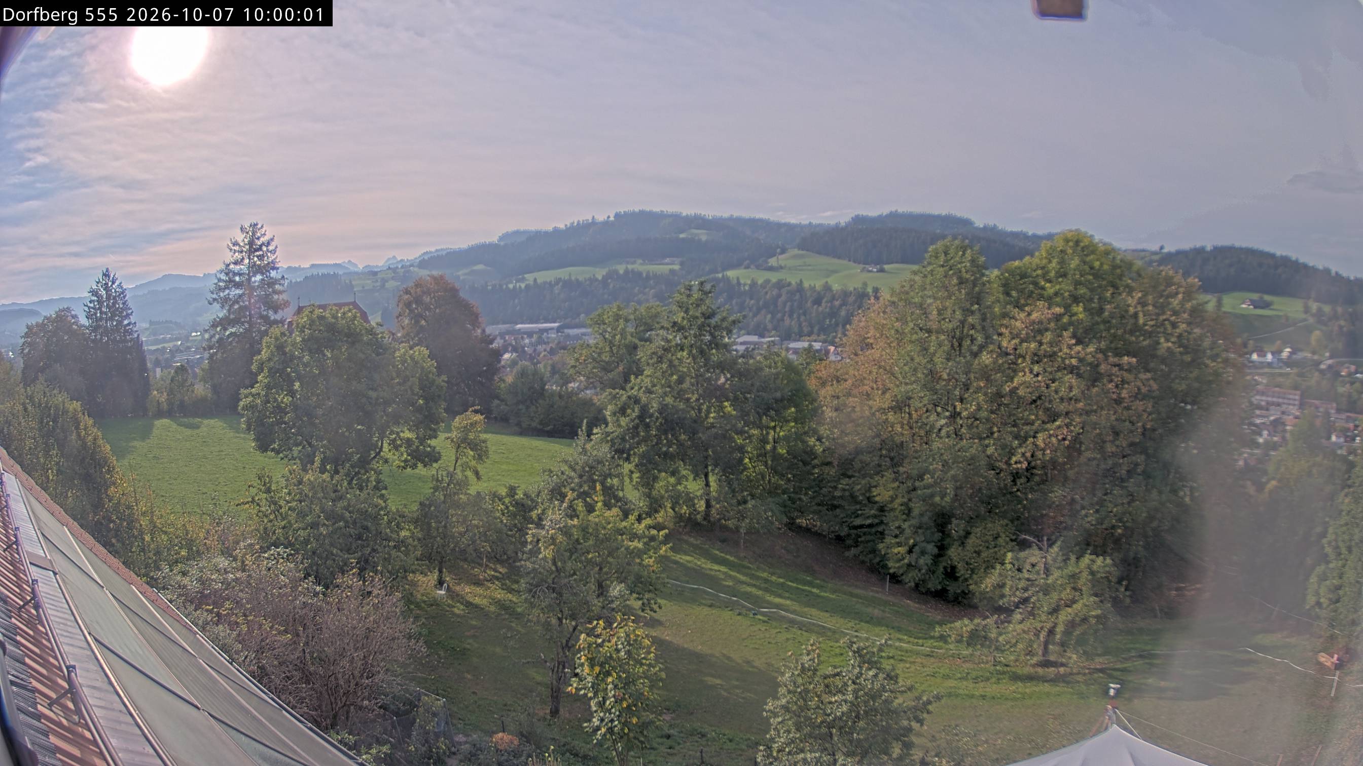 Webcam-Bild: Aussicht vom Dorfberg in Langnau 20261007-100000
